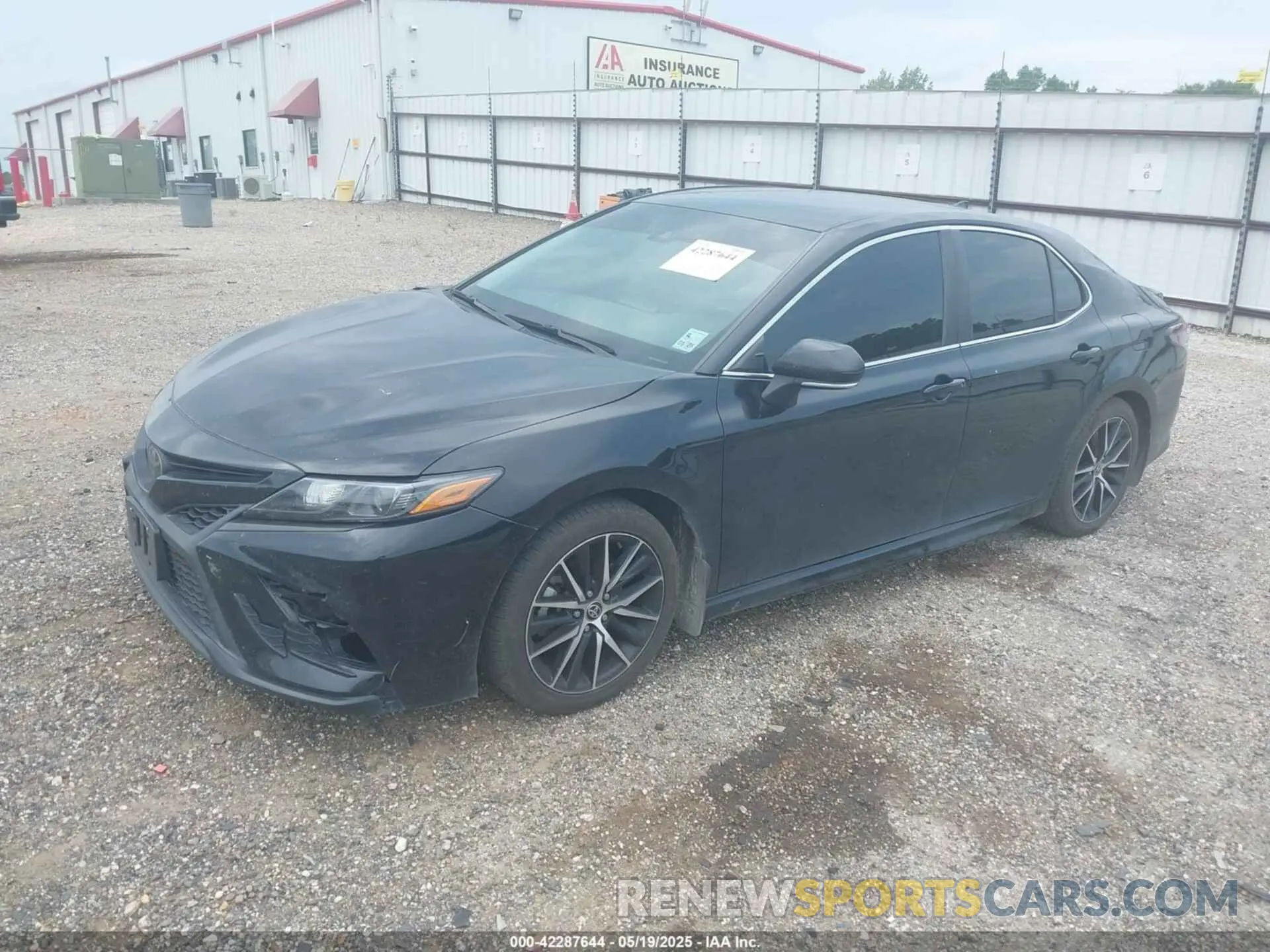 2 Photograph of a damaged car 4T1G11AK0NU019094 TOYOTA CAMRY 2022
