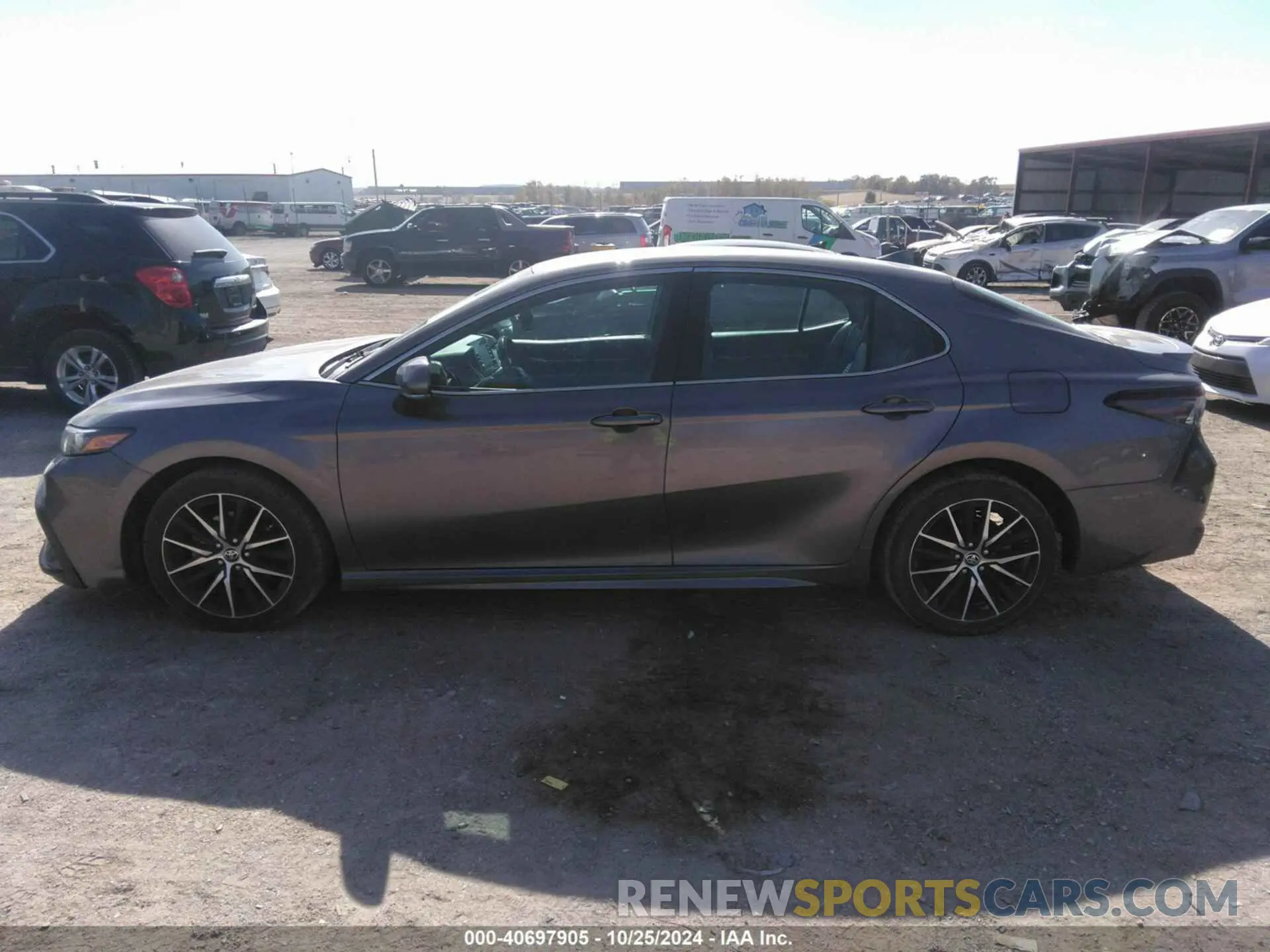 14 Photograph of a damaged car 4T1G11AK0NU019158 TOYOTA CAMRY 2022