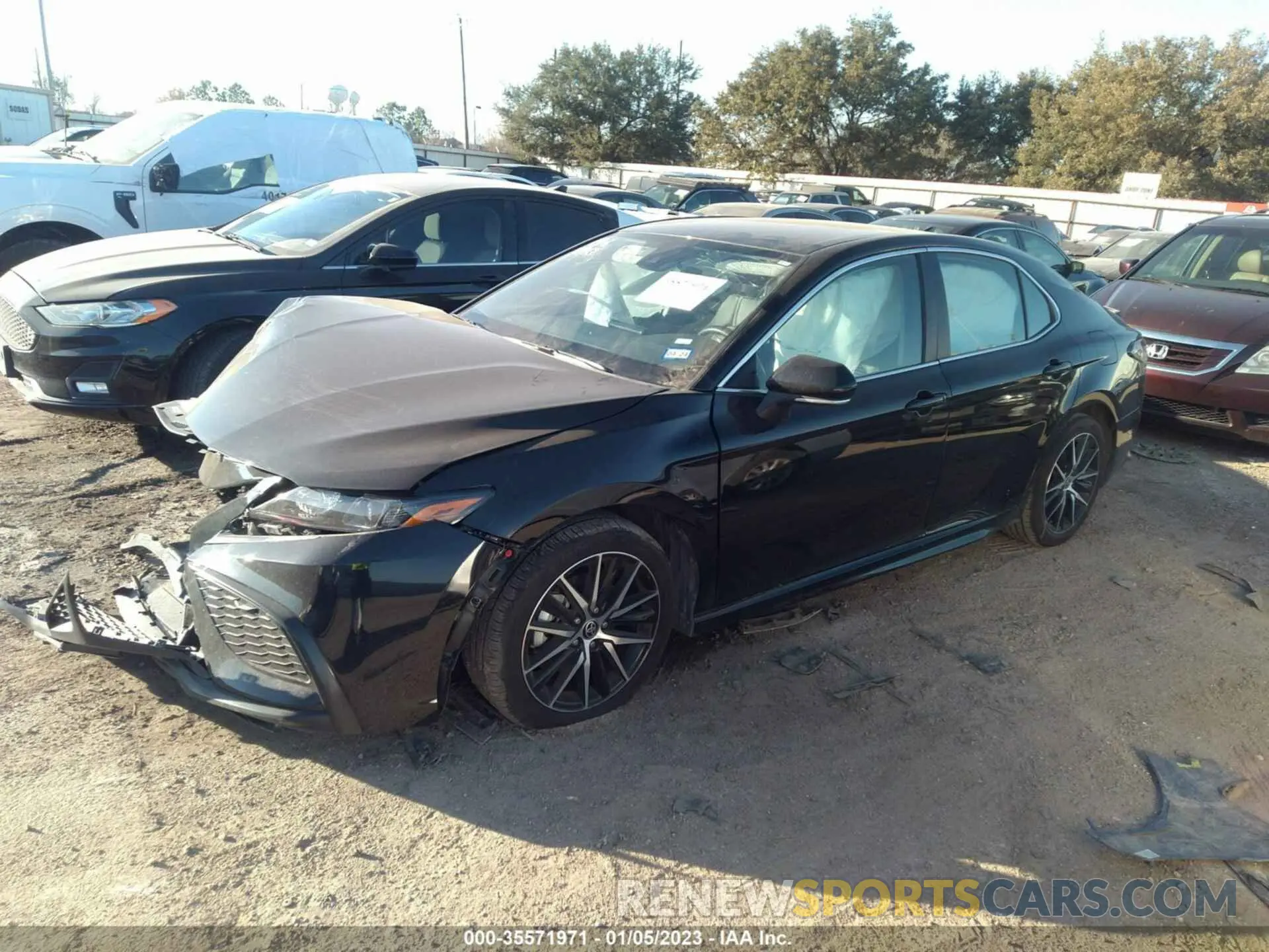 2 Фотография поврежденного автомобиля 4T1G11AK0NU050989 TOYOTA CAMRY 2022