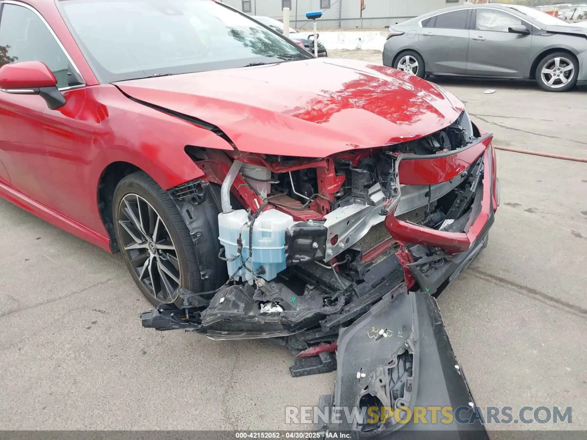 6 Photograph of a damaged car 4T1G11AK0NU052841 TOYOTA CAMRY 2022
