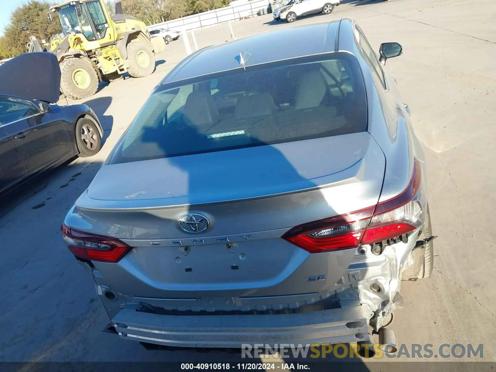 17 Photograph of a damaged car 4T1G11AK0NU054475 TOYOTA CAMRY 2022