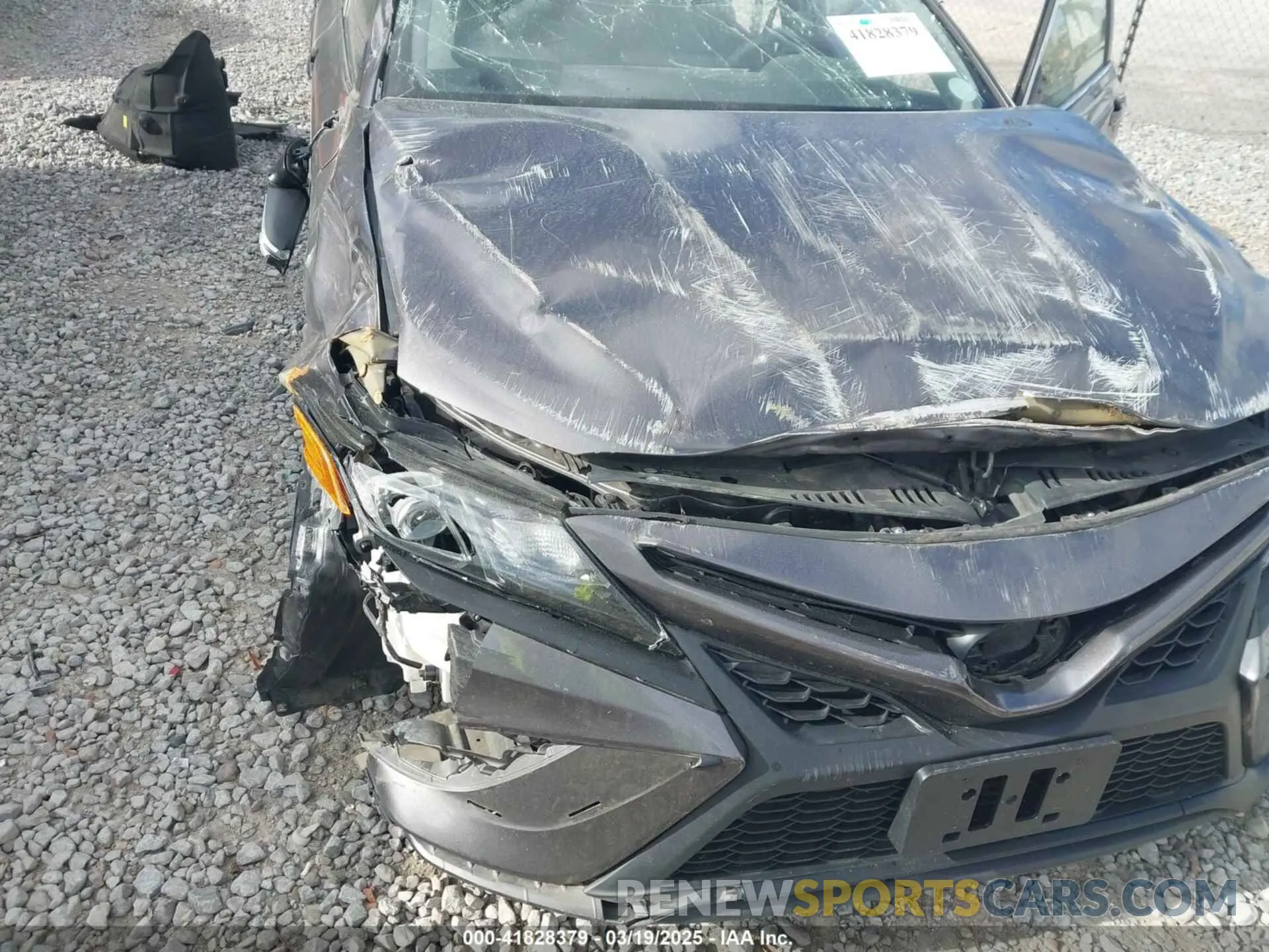 6 Photograph of a damaged car 4T1G11AK0NU634177 TOYOTA CAMRY 2022