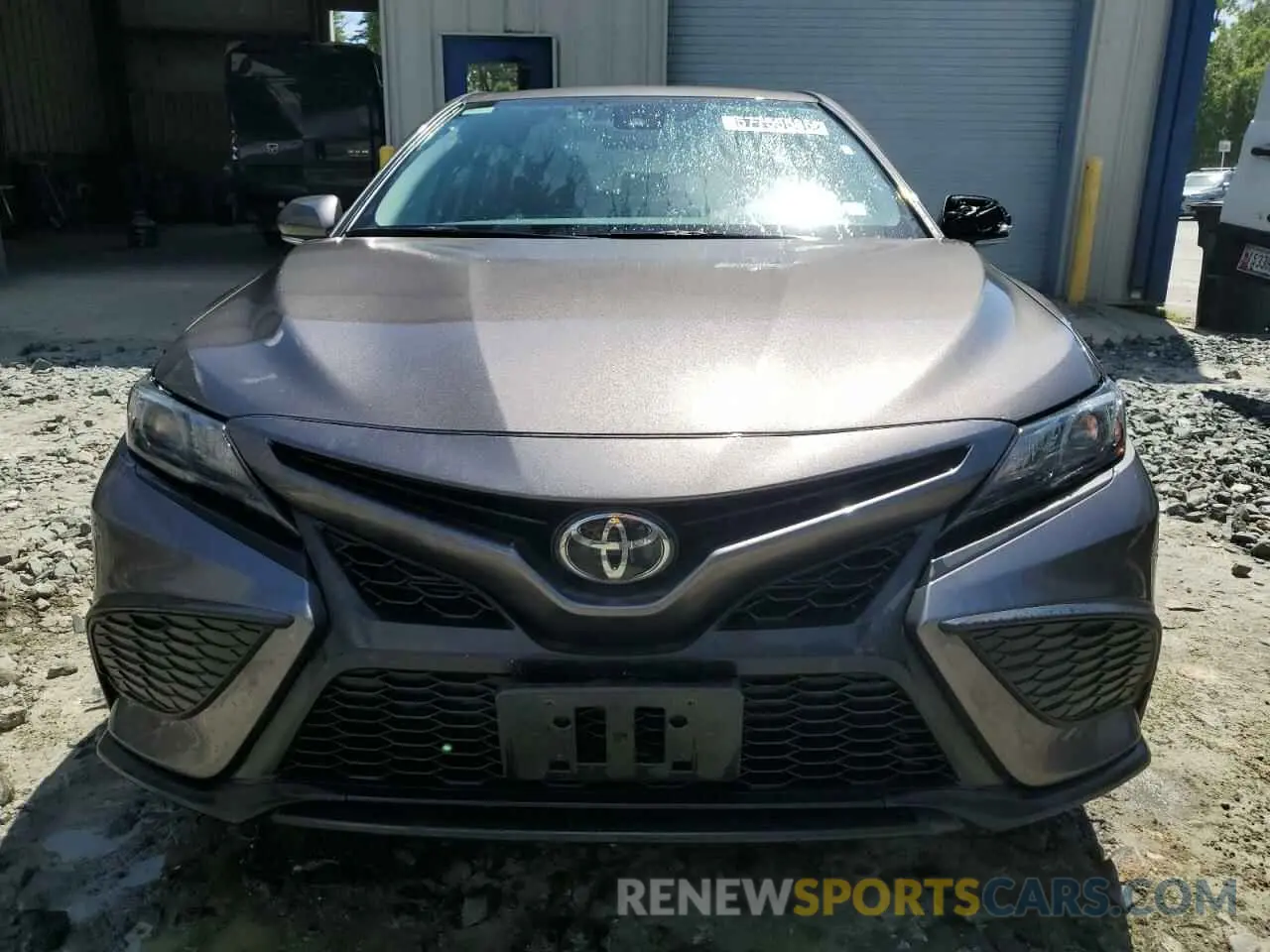 5 Photograph of a damaged car 4T1G11AK0NU697943 TOYOTA CAMRY 2022