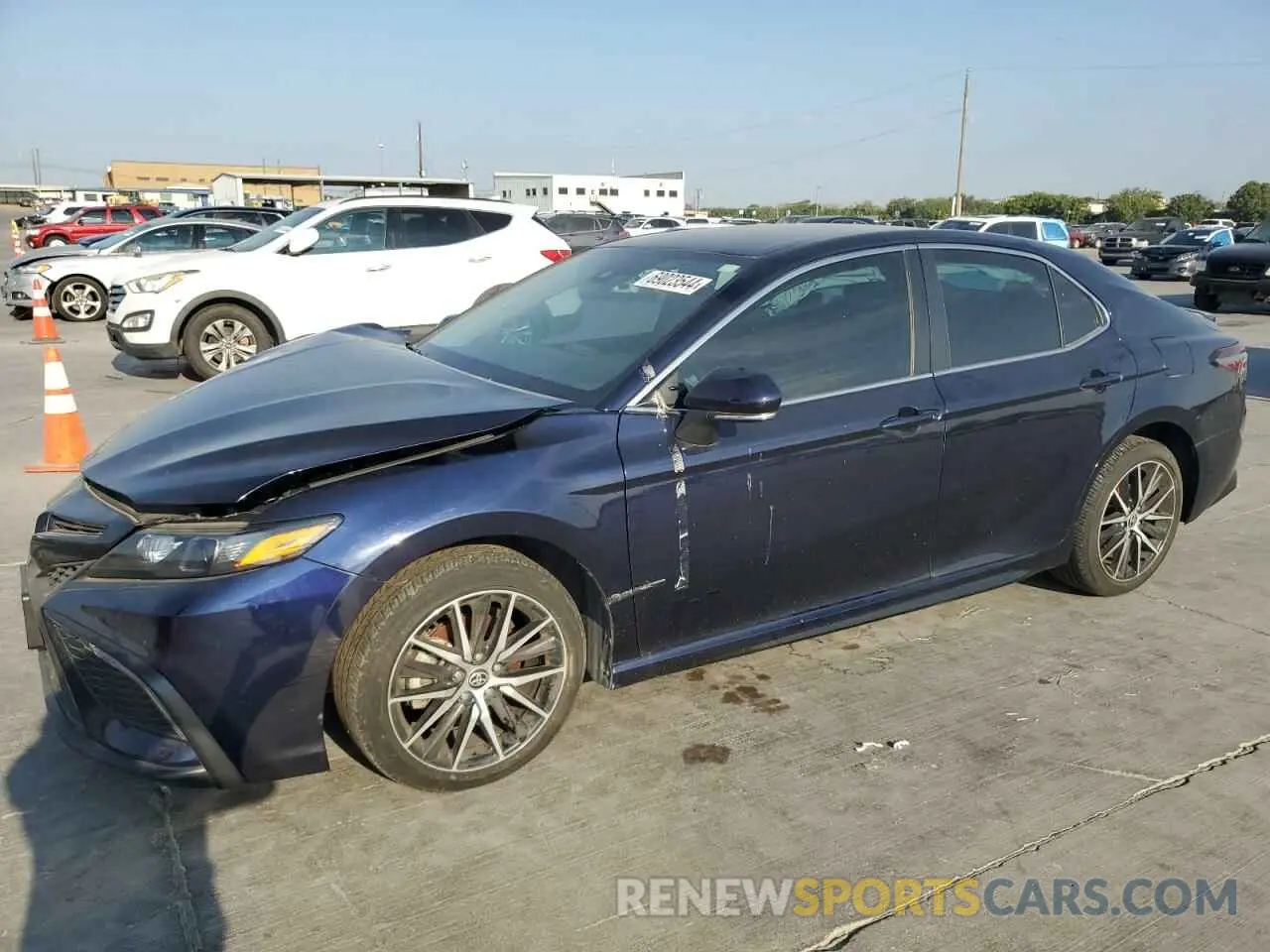 1 Фотография поврежденного автомобиля 4T1G11AK0NU700372 TOYOTA CAMRY 2022