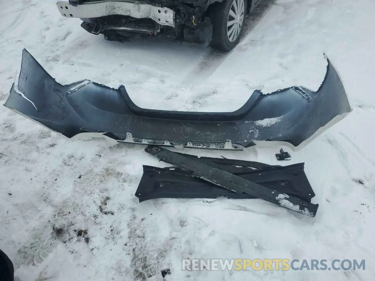 12 Photograph of a damaged car 4T1G11AK1NU043565 TOYOTA CAMRY 2022