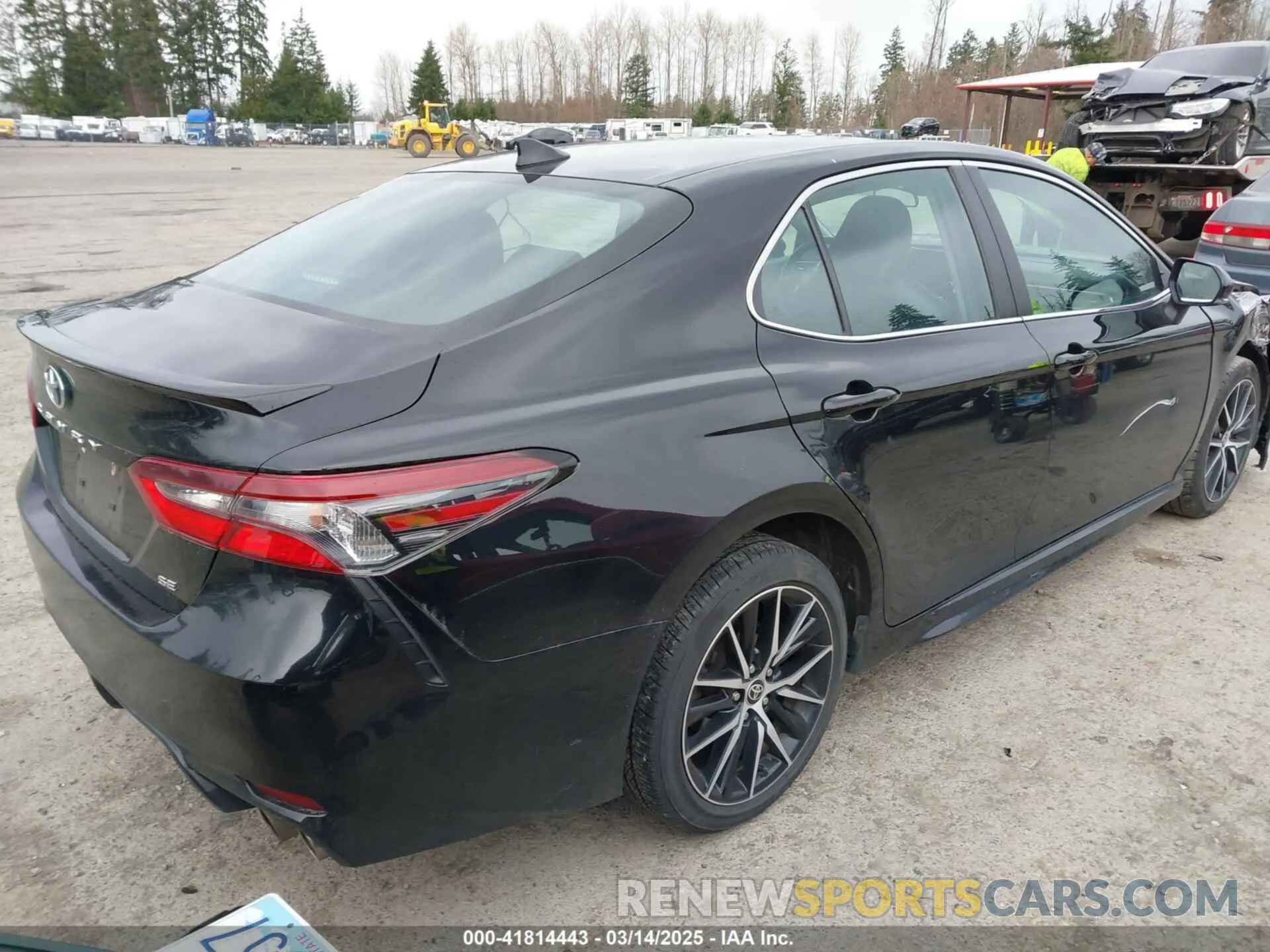 4 Photograph of a damaged car 4T1G11AK1NU052718 TOYOTA CAMRY 2022