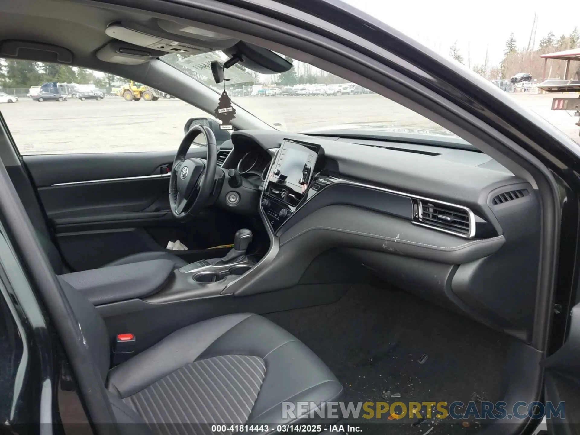 5 Photograph of a damaged car 4T1G11AK1NU052718 TOYOTA CAMRY 2022