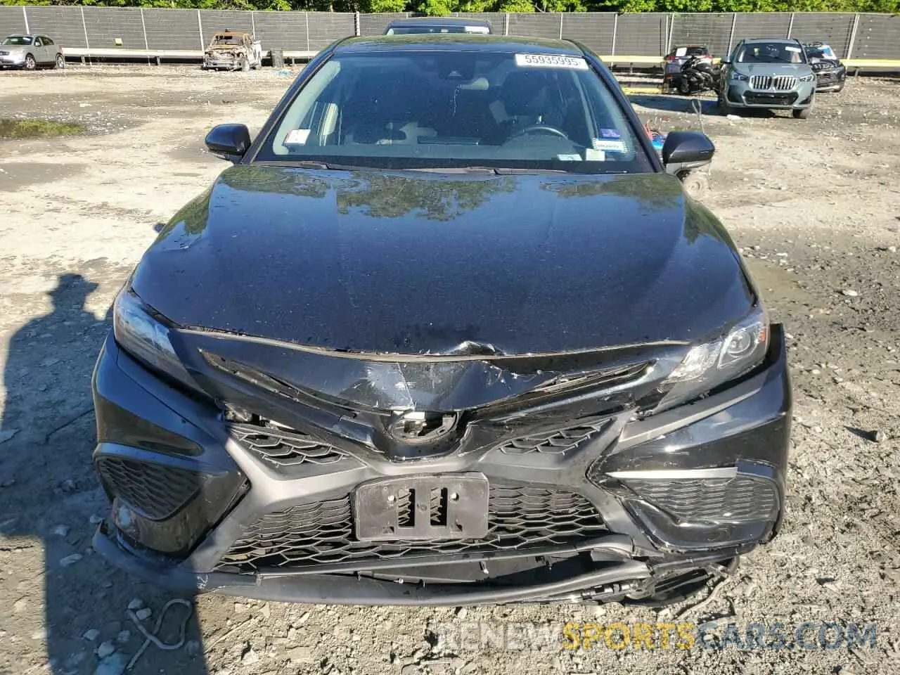 5 Photograph of a damaged car 4T1G11AK1NU662408 TOYOTA CAMRY 2022
