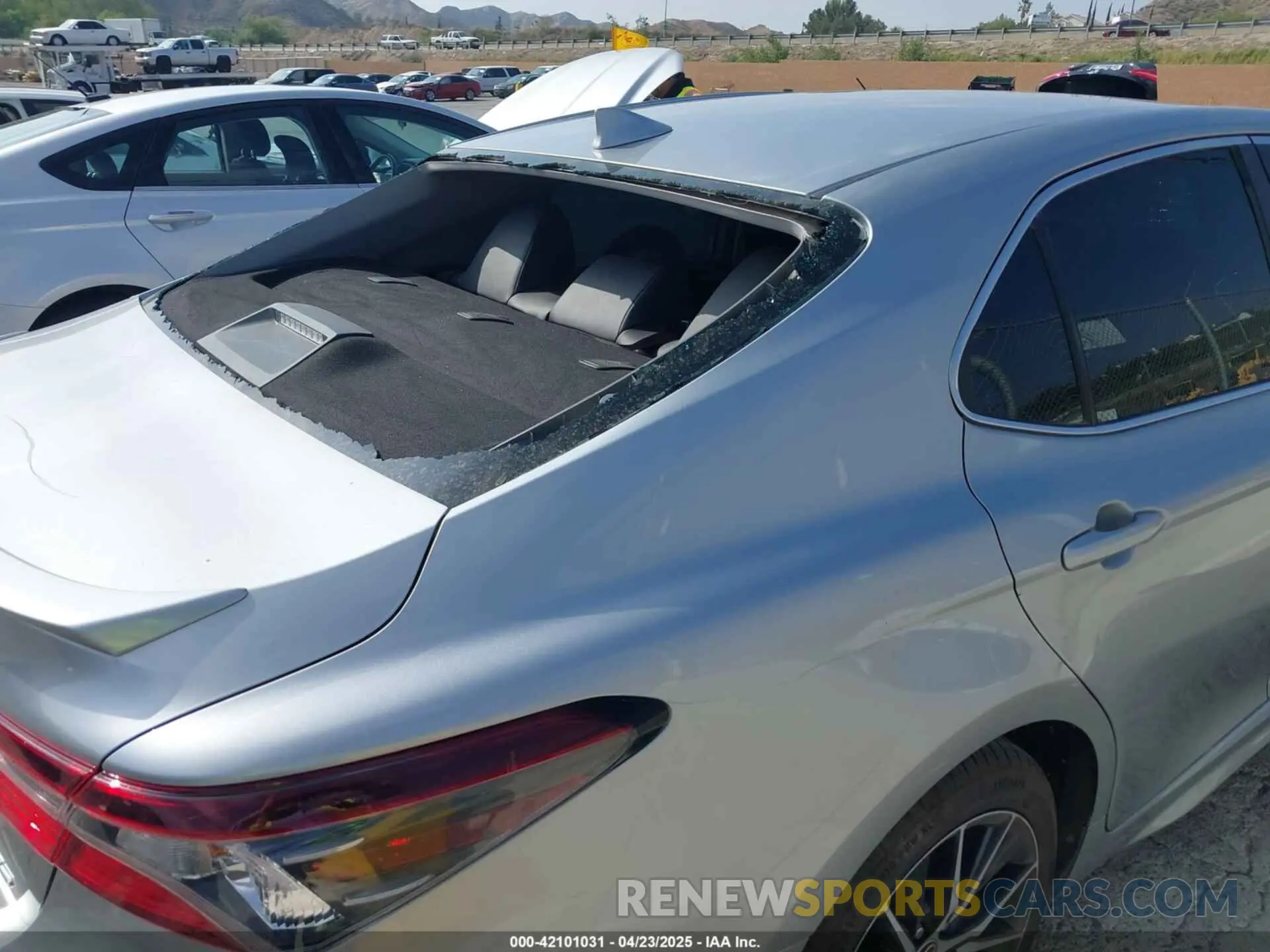 18 Photograph of a damaged car 4T1G11AK1NU680696 TOYOTA CAMRY 2022