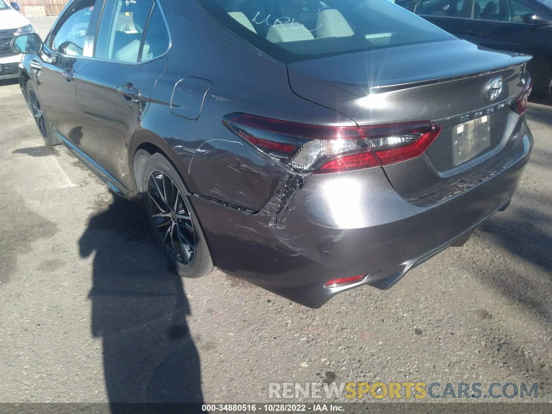 6 Photograph of a damaged car 4T1G11AK1NU713681 TOYOTA CAMRY 2022