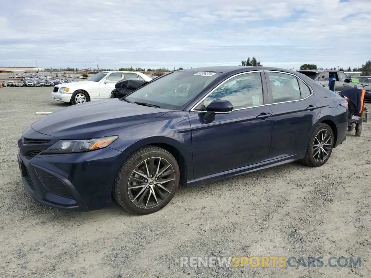 1 Photograph of a damaged car 4T1G11AK2NU063257 TOYOTA CAMRY 2022