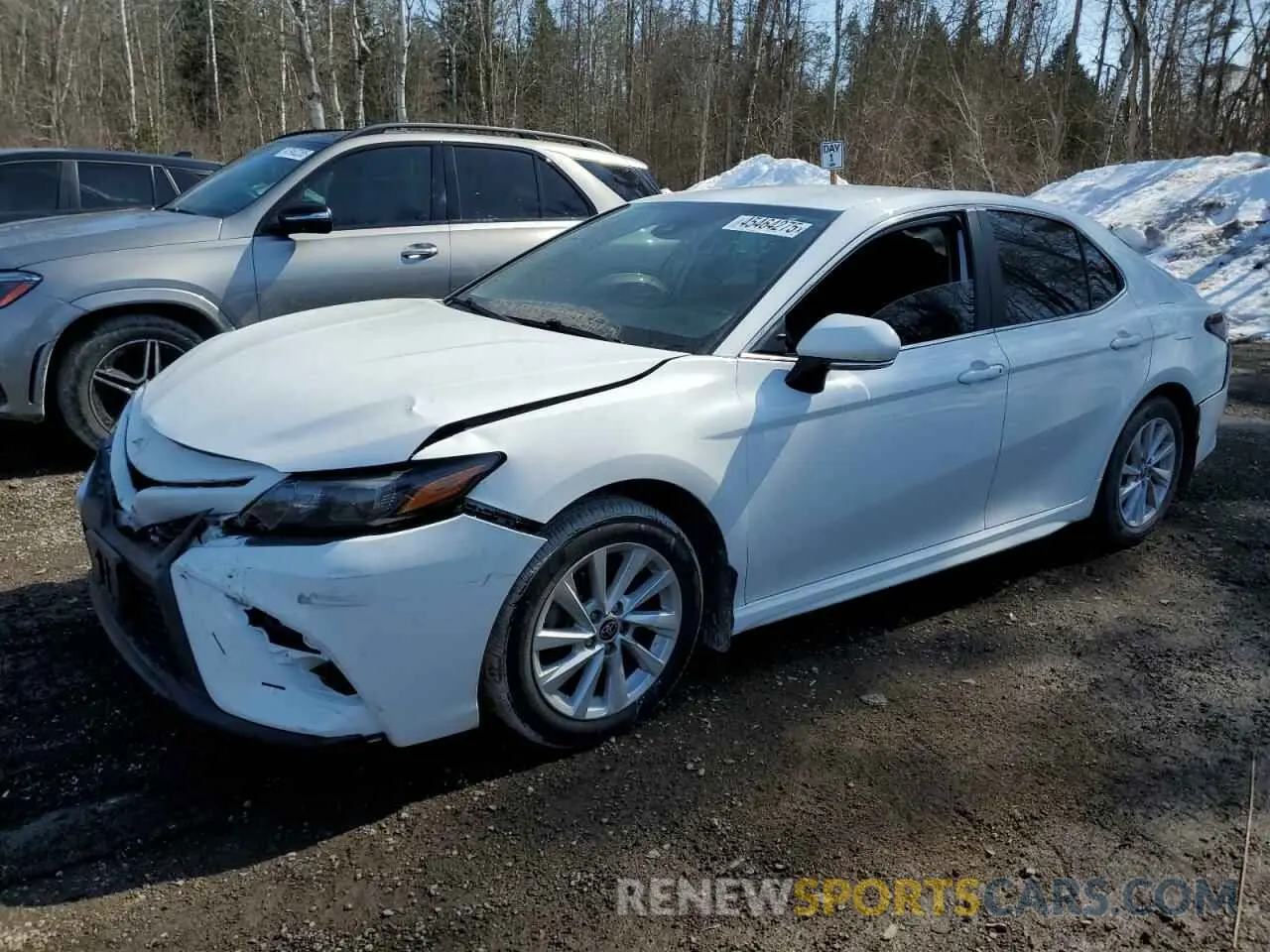 1 Photograph of a damaged car 4T1G11AK2NU647917 TOYOTA CAMRY 2022