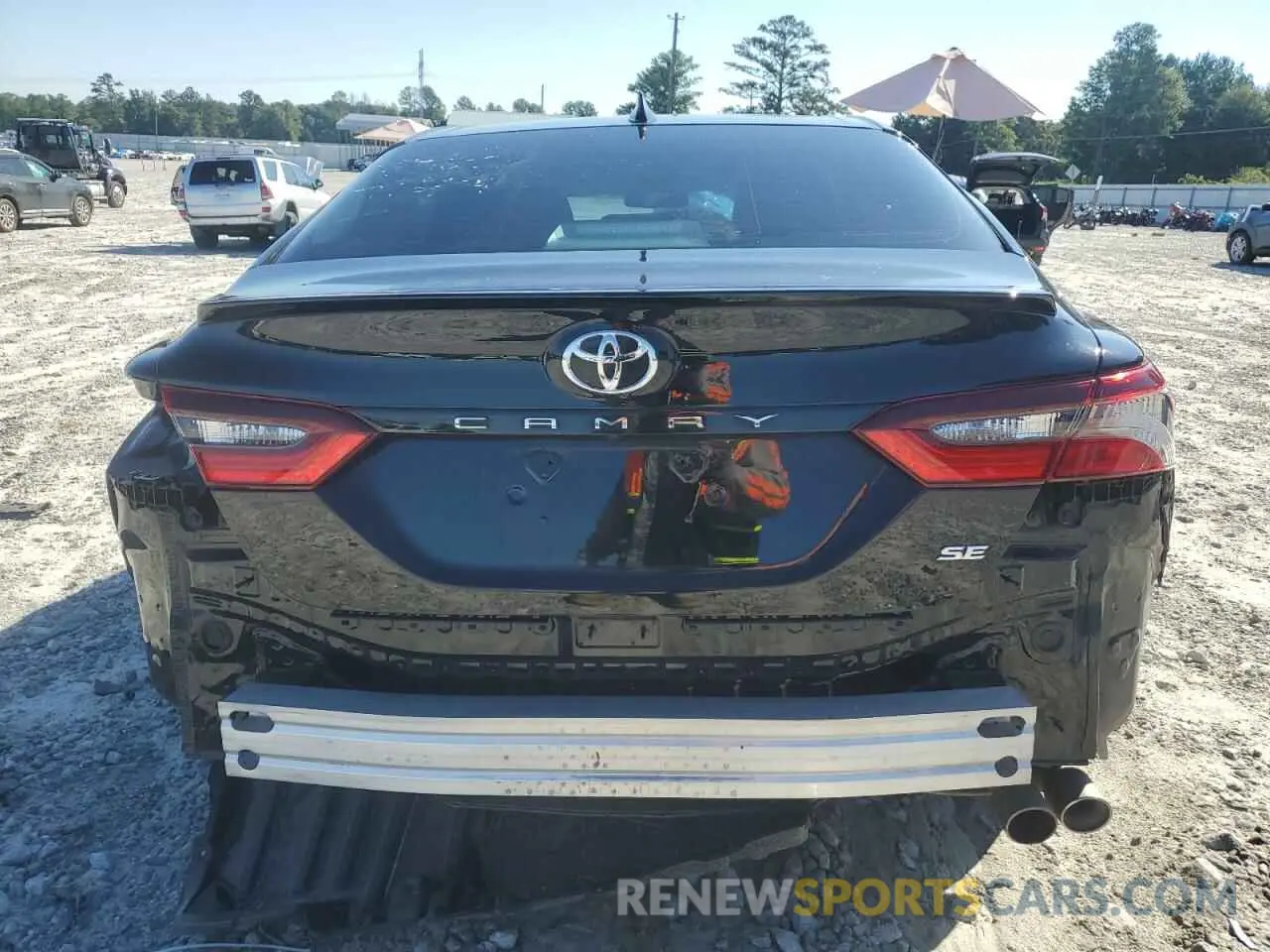 6 Photograph of a damaged car 4T1G11AK2NU655760 TOYOTA CAMRY 2022