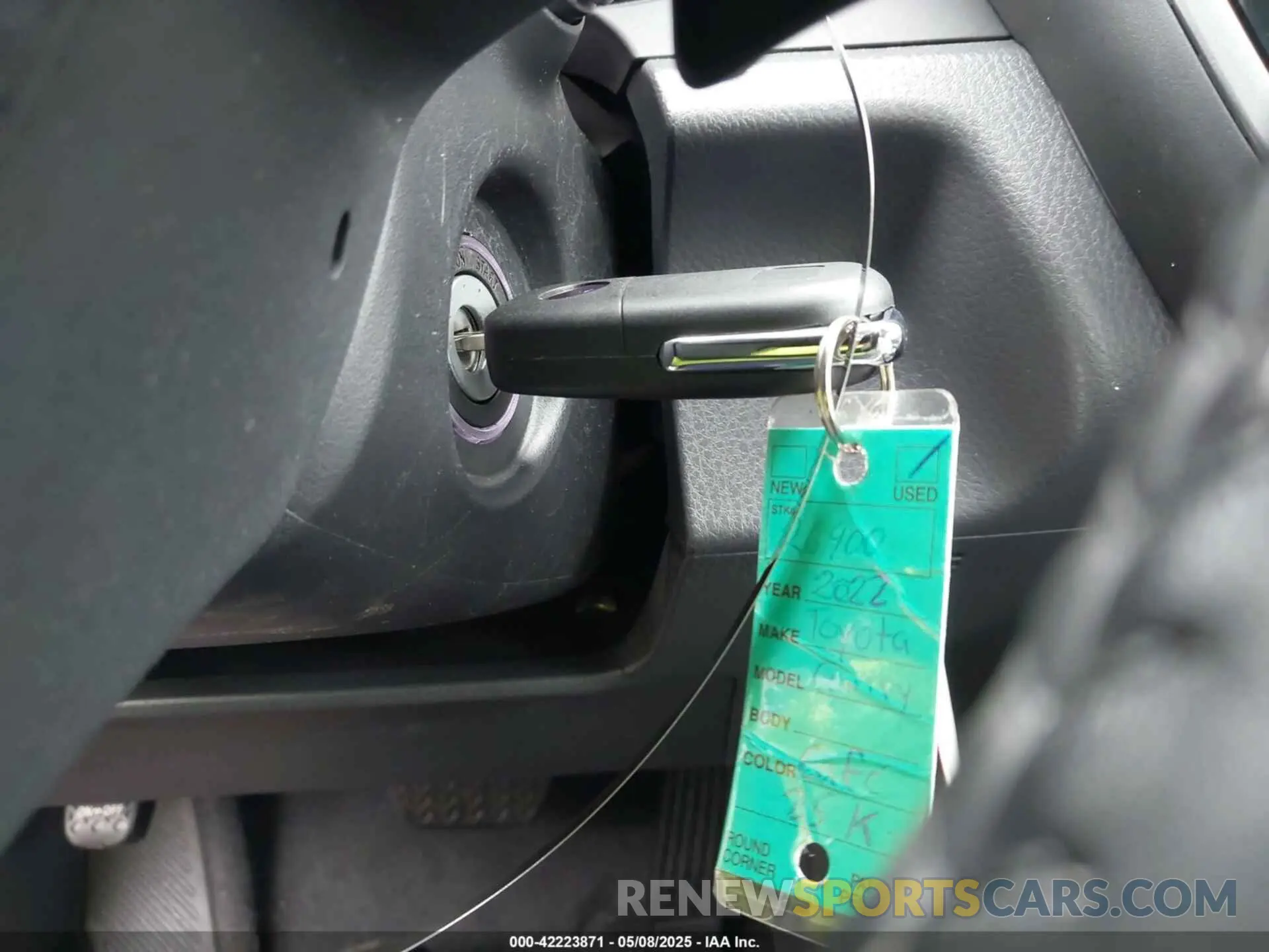 11 Photograph of a damaged car 4T1G11AK2NU659646 TOYOTA CAMRY 2022