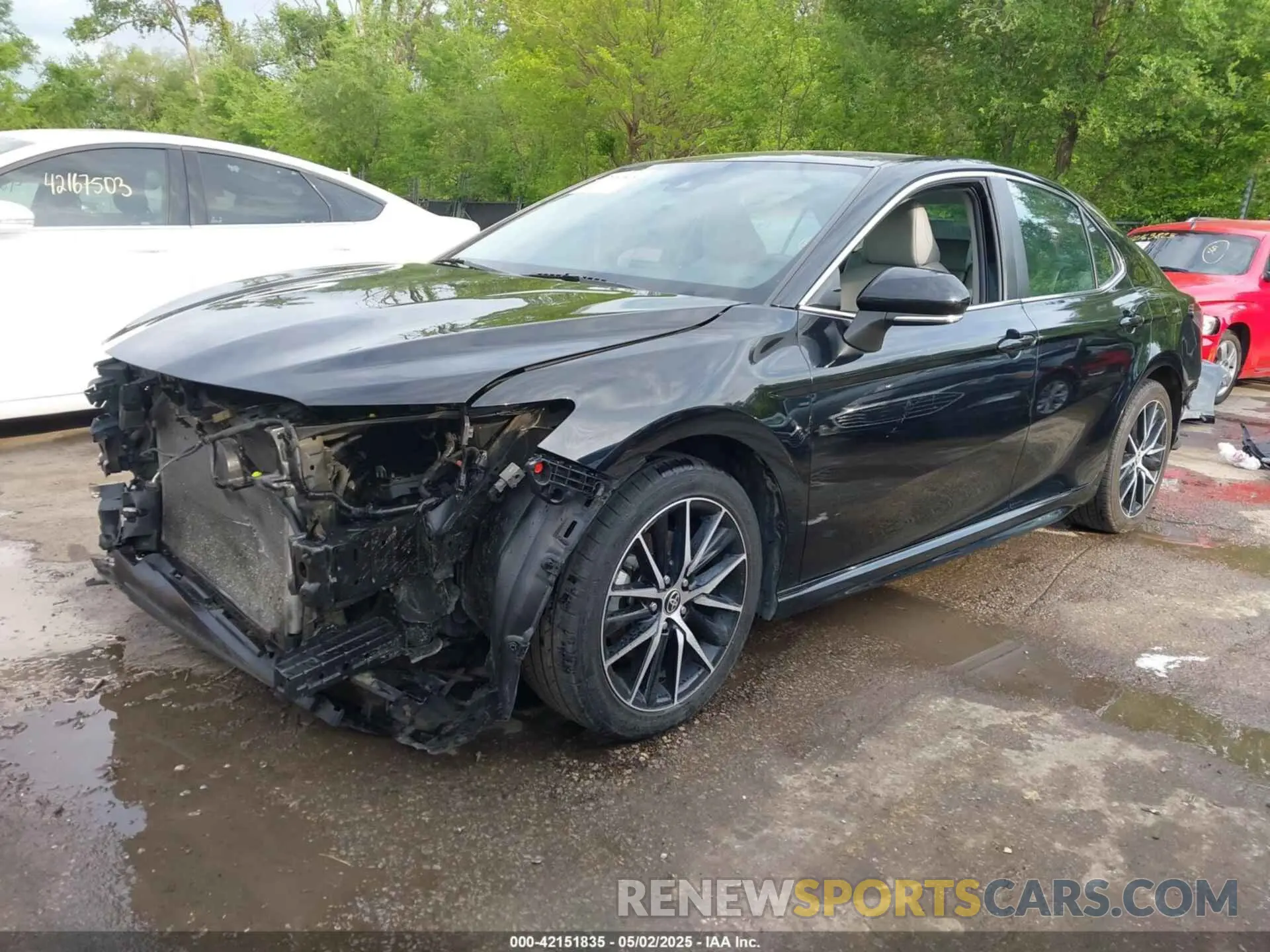 2 Photograph of a damaged car 4T1G11AK2NU687608 TOYOTA CAMRY 2022