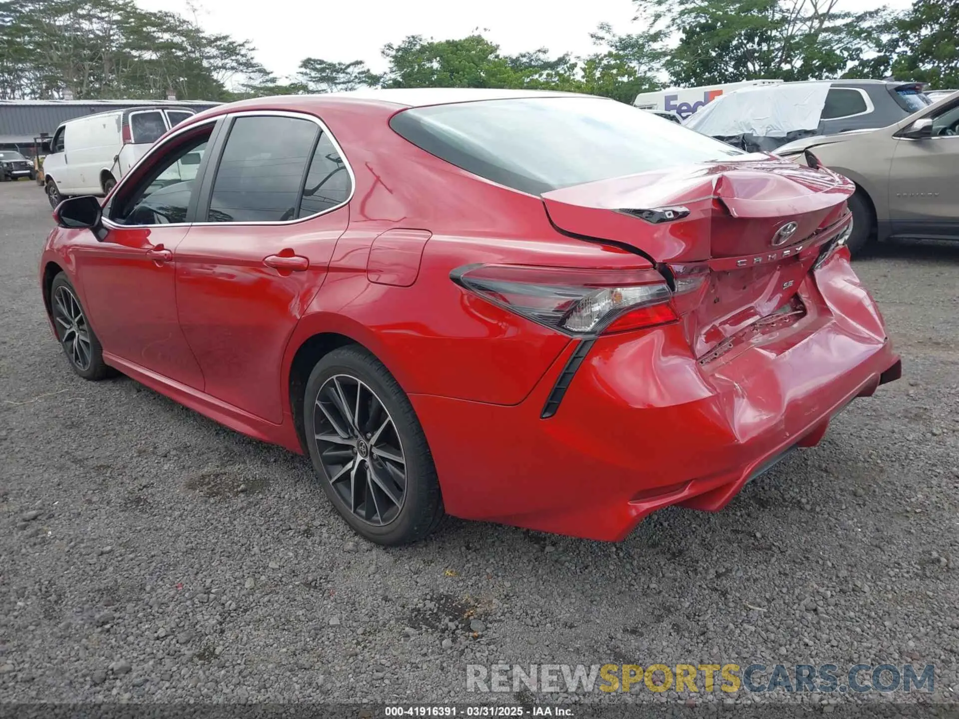 3 Фотография поврежденного автомобиля 4T1G11AK3NU013693 TOYOTA CAMRY 2022