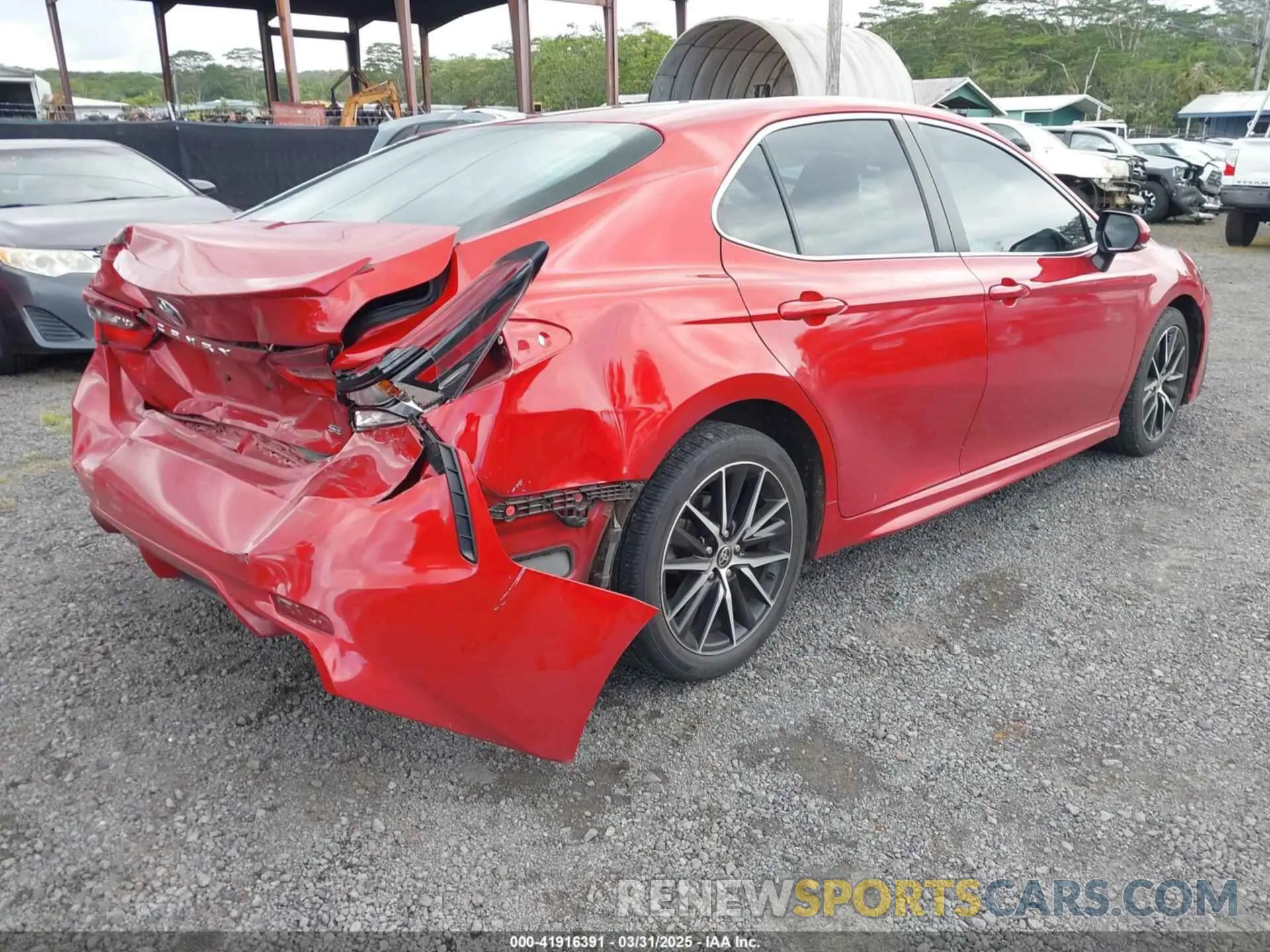 4 Фотография поврежденного автомобиля 4T1G11AK3NU013693 TOYOTA CAMRY 2022