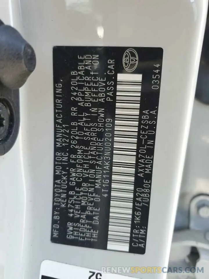 12 Photograph of a damaged car 4T1G11AK3NU020109 TOYOTA CAMRY 2022
