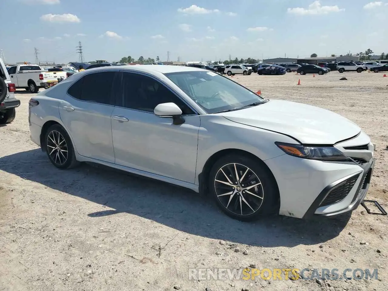4 Photograph of a damaged car 4T1G11AK3NU020109 TOYOTA CAMRY 2022