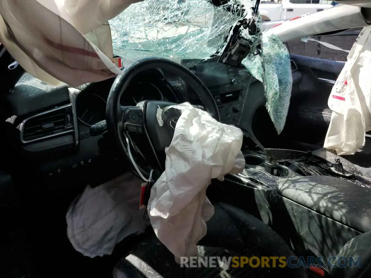 8 Photograph of a damaged car 4T1G11AK3NU022703 TOYOTA CAMRY 2022