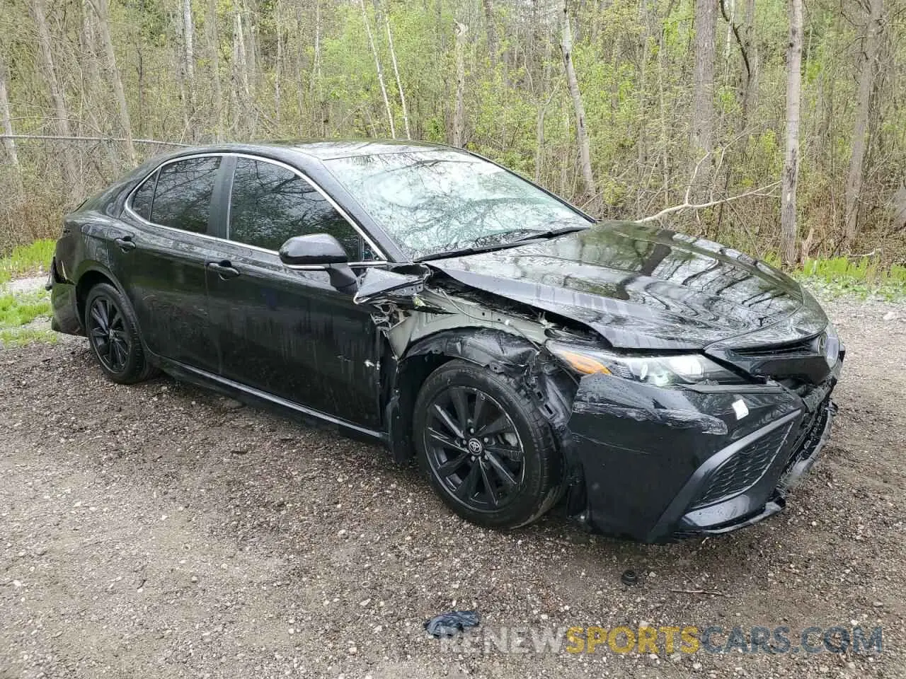 4 Photograph of a damaged car 4T1G11AK3NU030364 TOYOTA CAMRY 2022