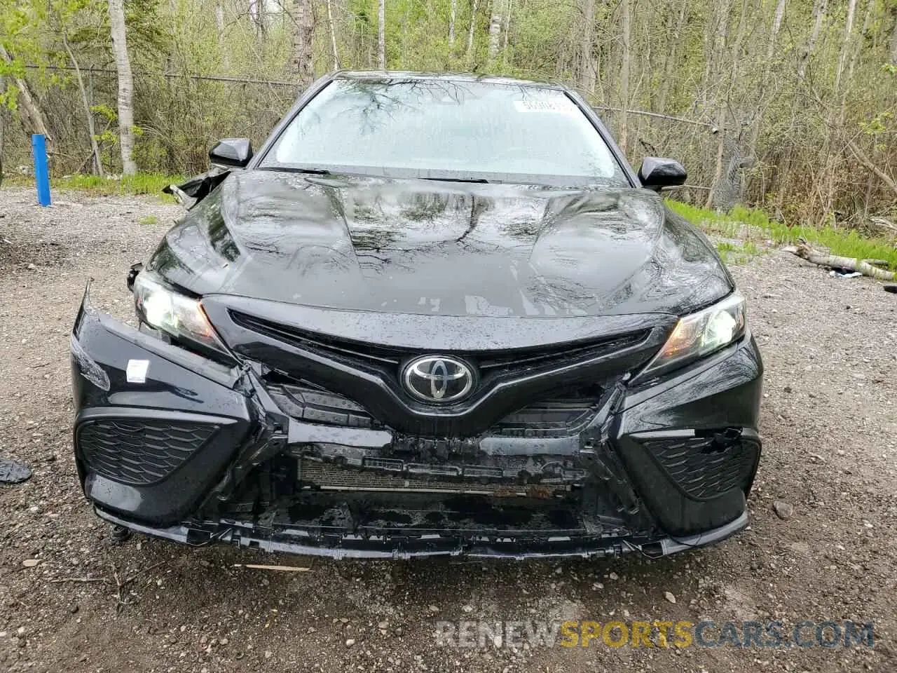 5 Photograph of a damaged car 4T1G11AK3NU030364 TOYOTA CAMRY 2022