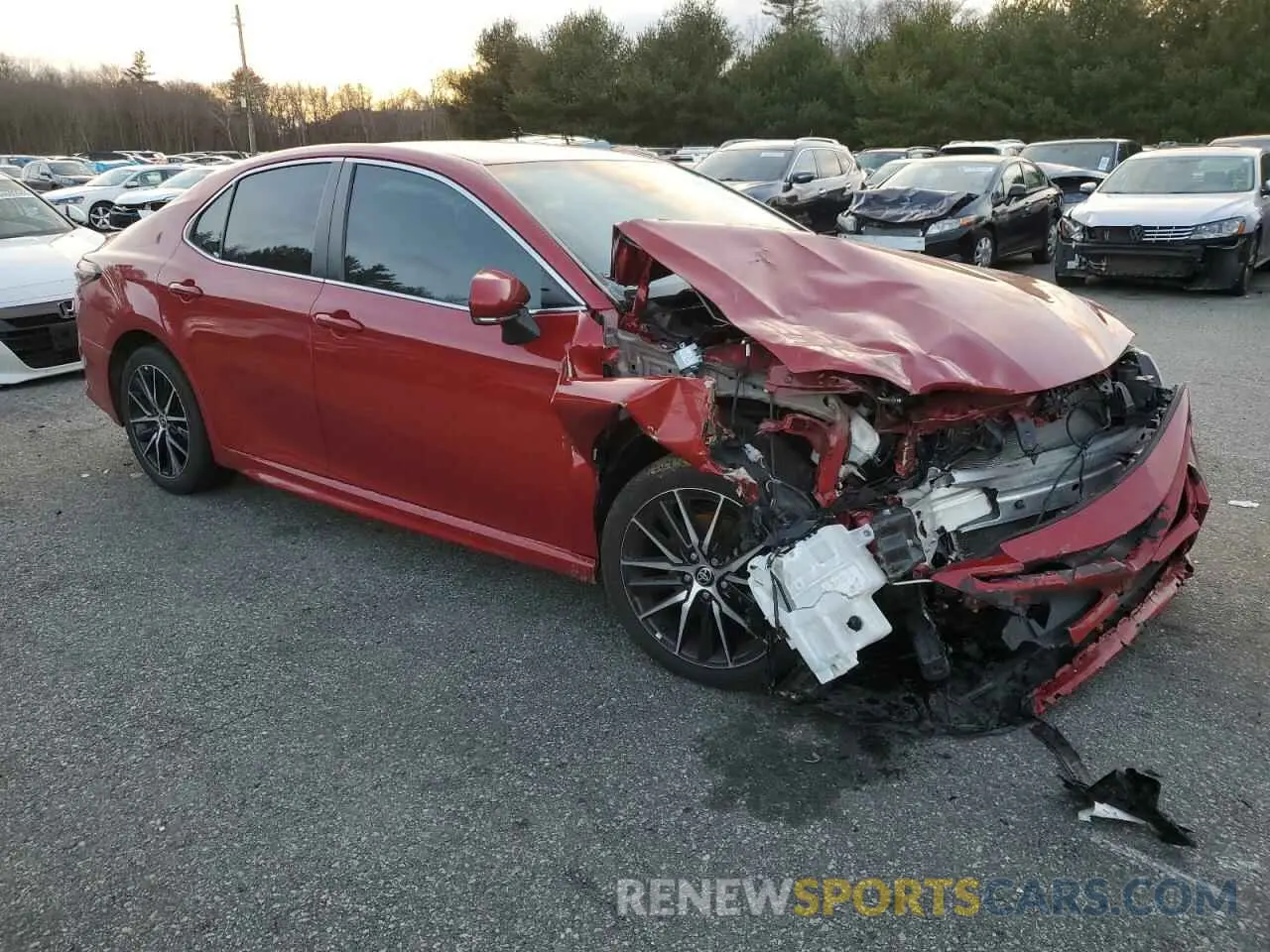 4 Photograph of a damaged car 4T1G11AK3NU037086 TOYOTA CAMRY 2022