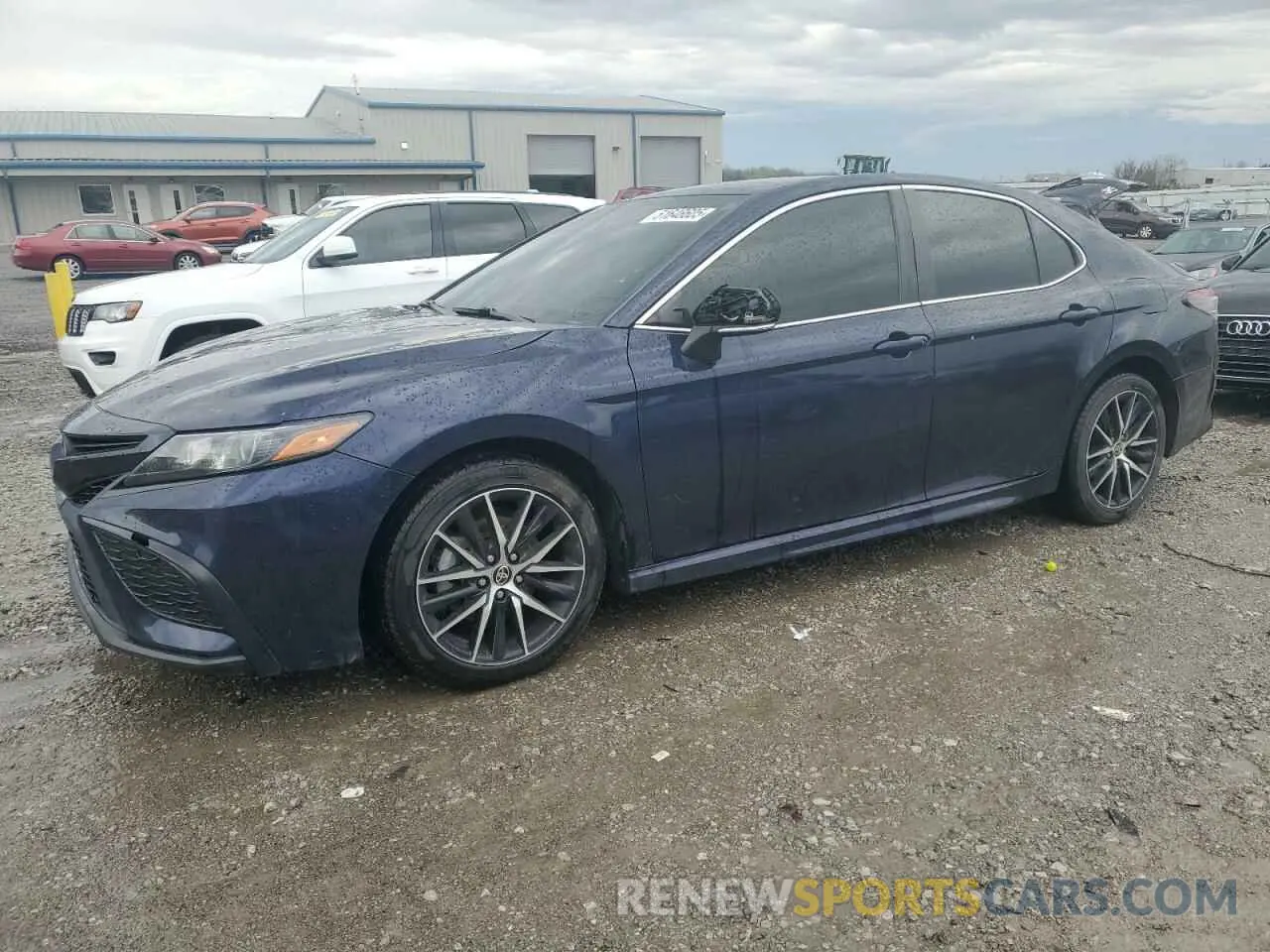 1 Photograph of a damaged car 4T1G11AK3NU632648 TOYOTA CAMRY 2022