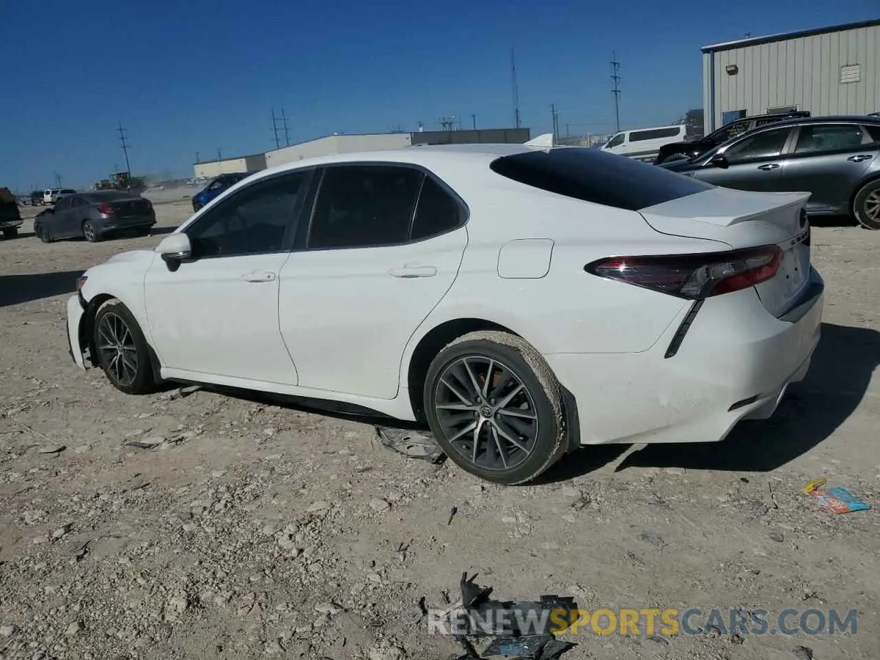 2 Photograph of a damaged car 4T1G11AK3NU634481 TOYOTA CAMRY 2022