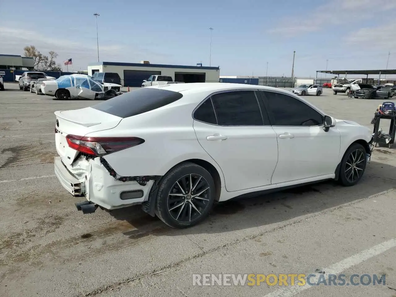 3 Photograph of a damaged car 4T1G11AK3NU691585 TOYOTA CAMRY 2022