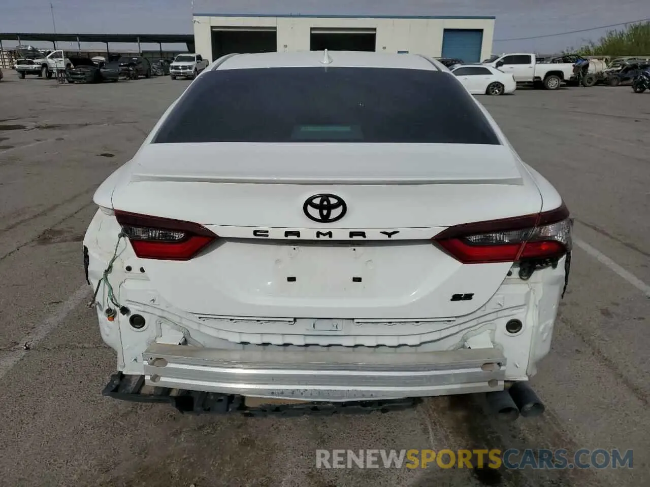 6 Photograph of a damaged car 4T1G11AK3NU691585 TOYOTA CAMRY 2022