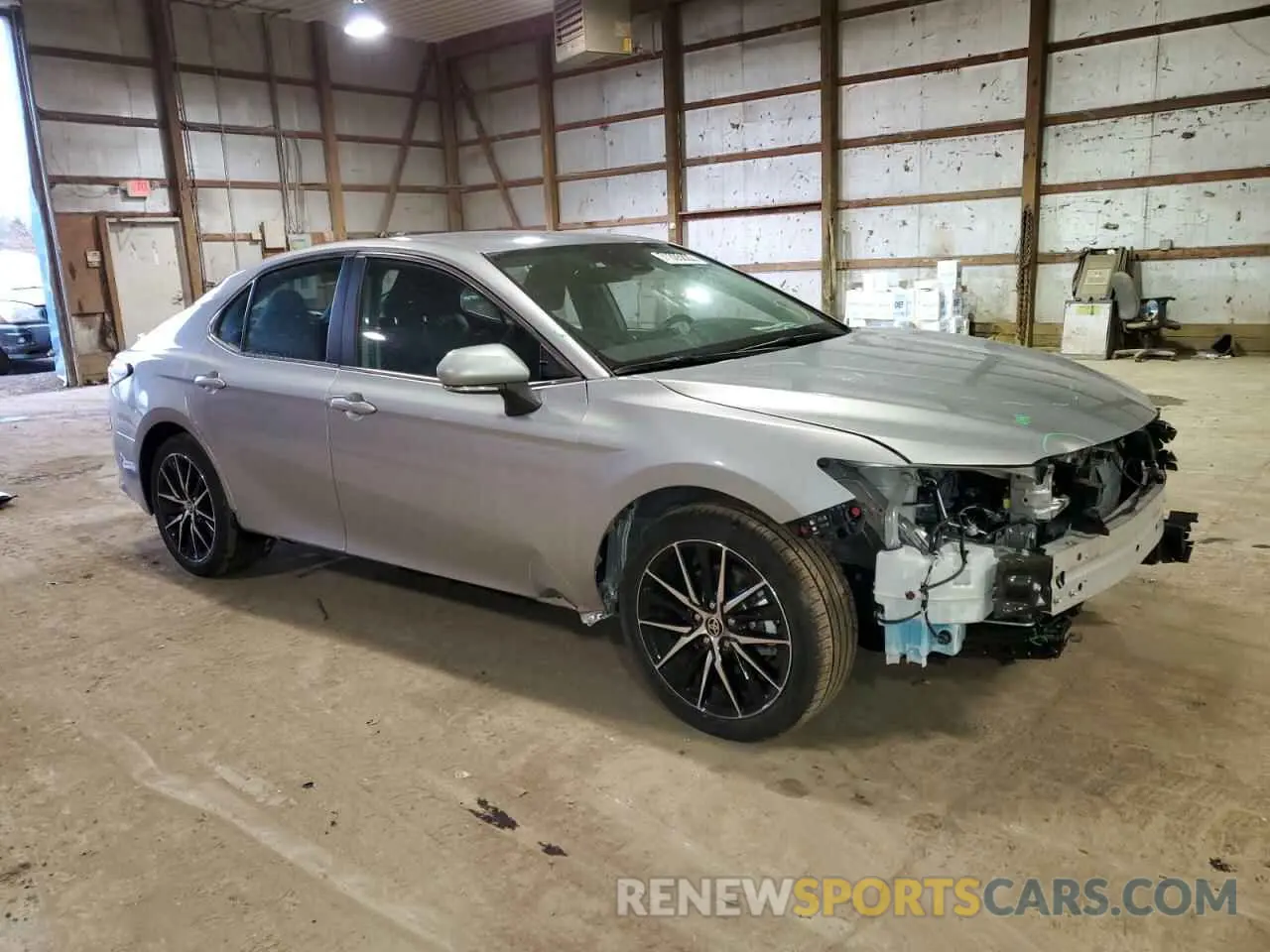 4 Photograph of a damaged car 4T1G11AK3NU706800 TOYOTA CAMRY 2022