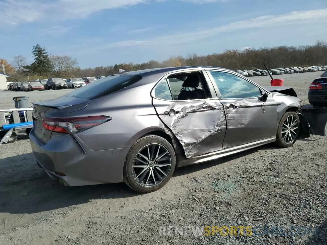 3 Photograph of a damaged car 4T1G11AK4NU019714 TOYOTA CAMRY 2022
