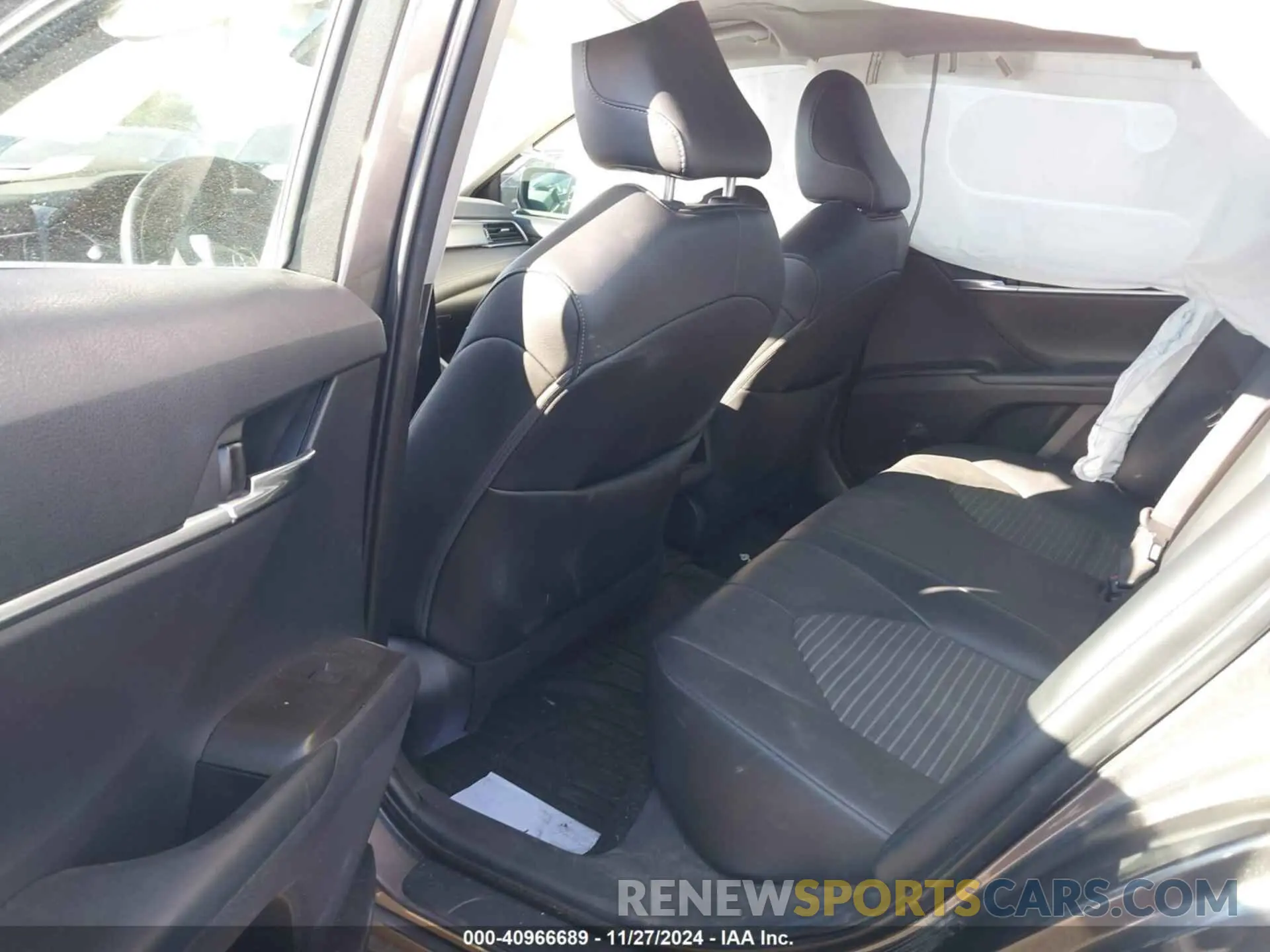 8 Фотография поврежденного автомобиля 4T1G11AK4NU028364 TOYOTA CAMRY 2022