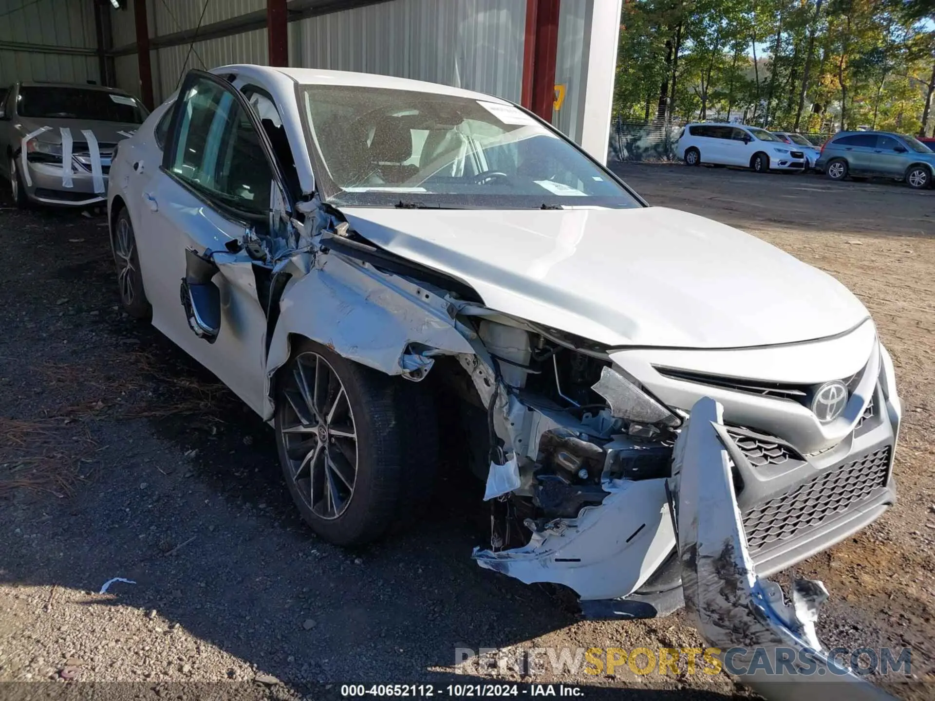 6 Photograph of a damaged car 4T1G11AK4NU042295 TOYOTA CAMRY 2022