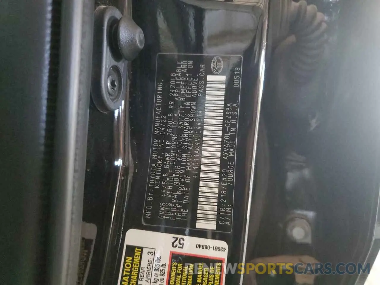 12 Фотография поврежденного автомобиля 4T1G11AK4NU044614 TOYOTA CAMRY 2022