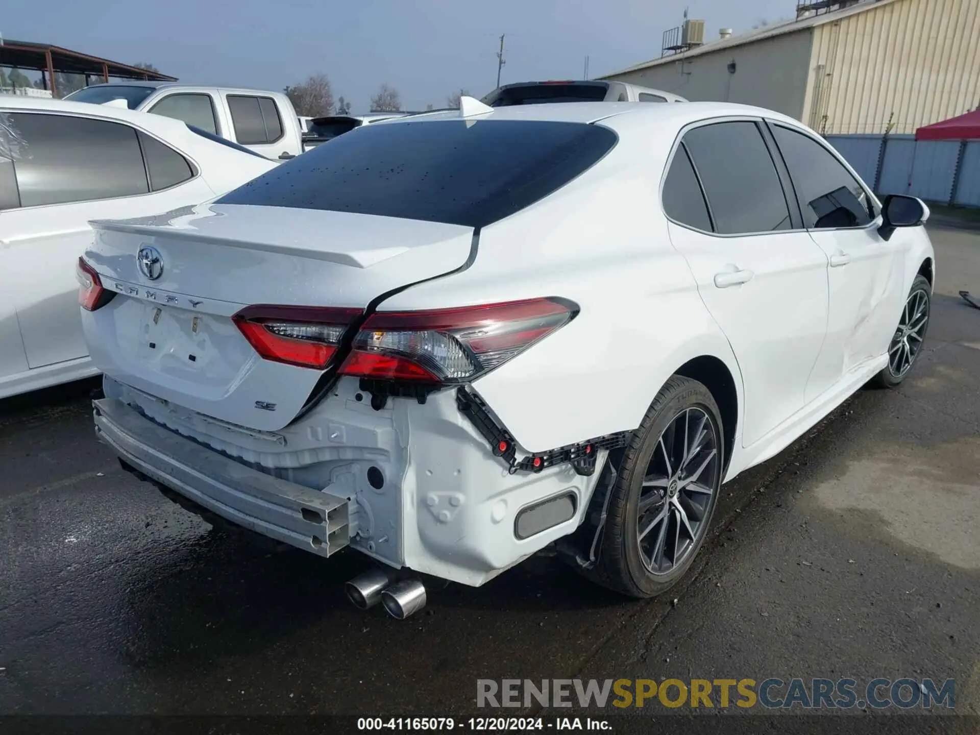 4 Photograph of a damaged car 4T1G11AK4NU050817 TOYOTA CAMRY 2022