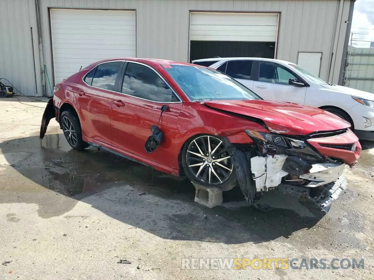 4 Photograph of a damaged car 4T1G11AK4NU061185 TOYOTA CAMRY 2022