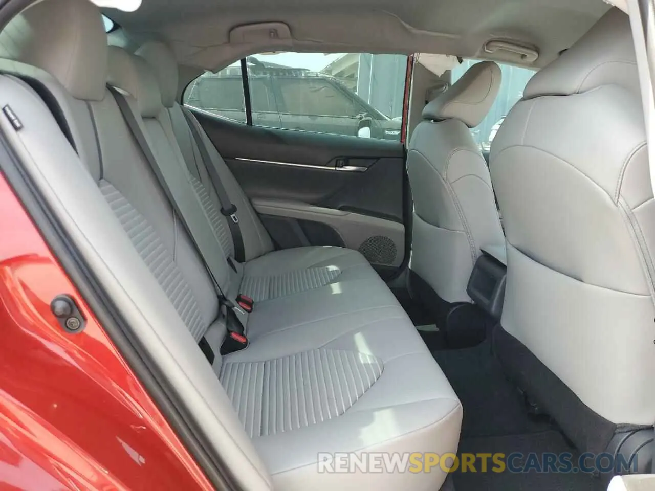 10 Фотография поврежденного автомобиля 4T1G11AK4NU063857 TOYOTA CAMRY 2022