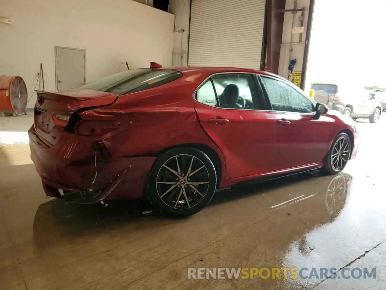 3 Photograph of a damaged car 4T1G11AK4NU070761 TOYOTA CAMRY 2022
