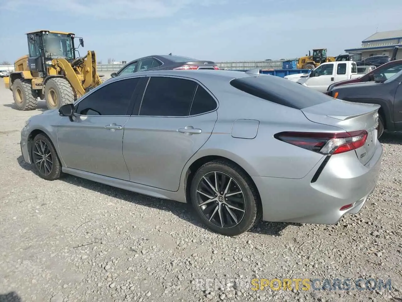 2 Photograph of a damaged car 4T1G11AK4NU624395 TOYOTA CAMRY 2022