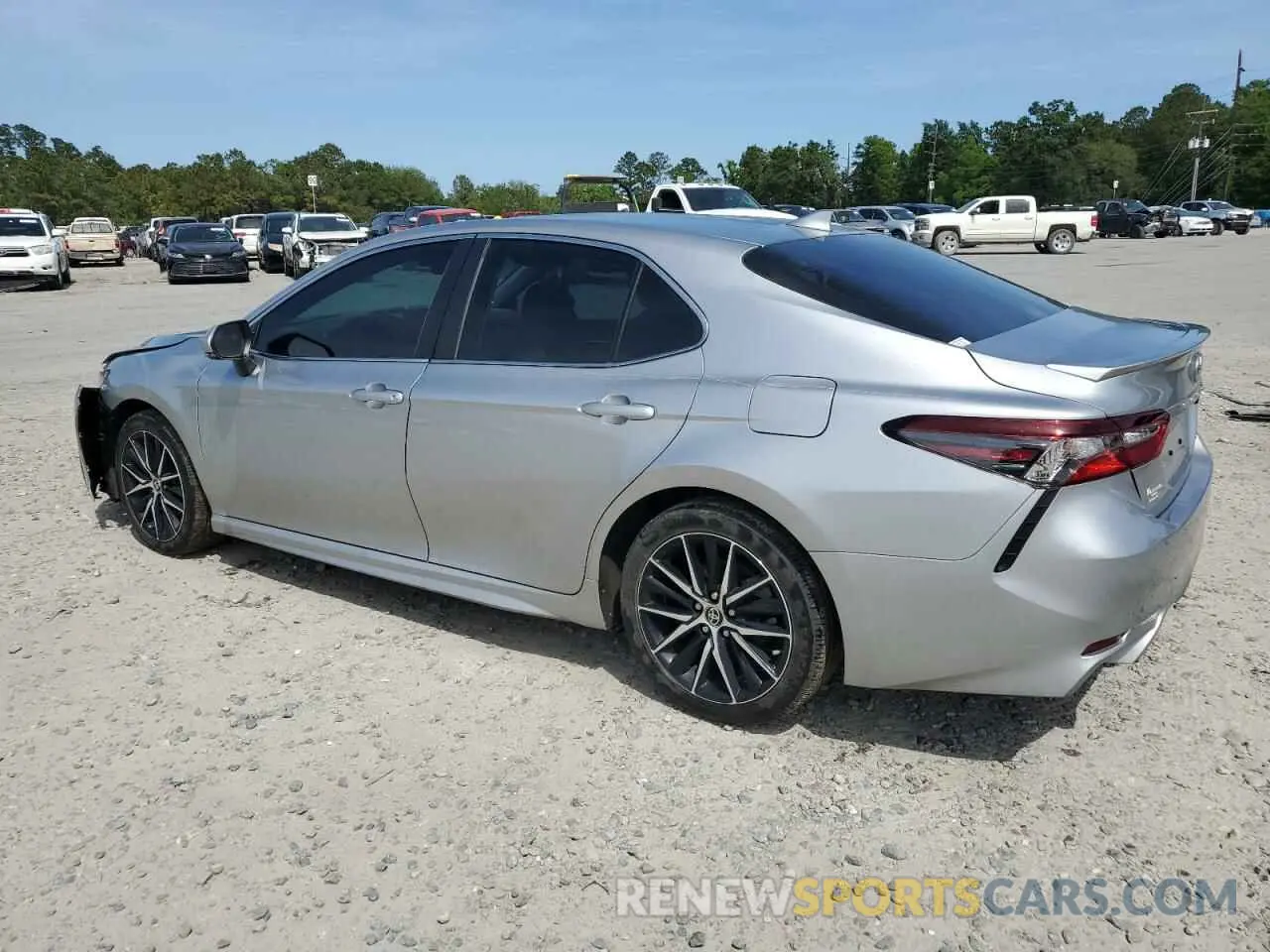2 Photograph of a damaged car 4T1G11AK4NU651676 TOYOTA CAMRY 2022
