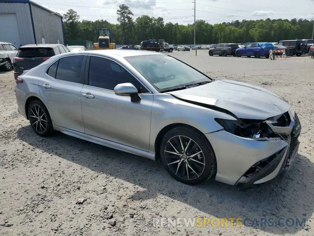 4 Photograph of a damaged car 4T1G11AK4NU651676 TOYOTA CAMRY 2022