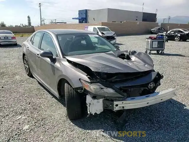 11 Photograph of a damaged car 4T1G11AK4NU684242 TOYOTA CAMRY 2022
