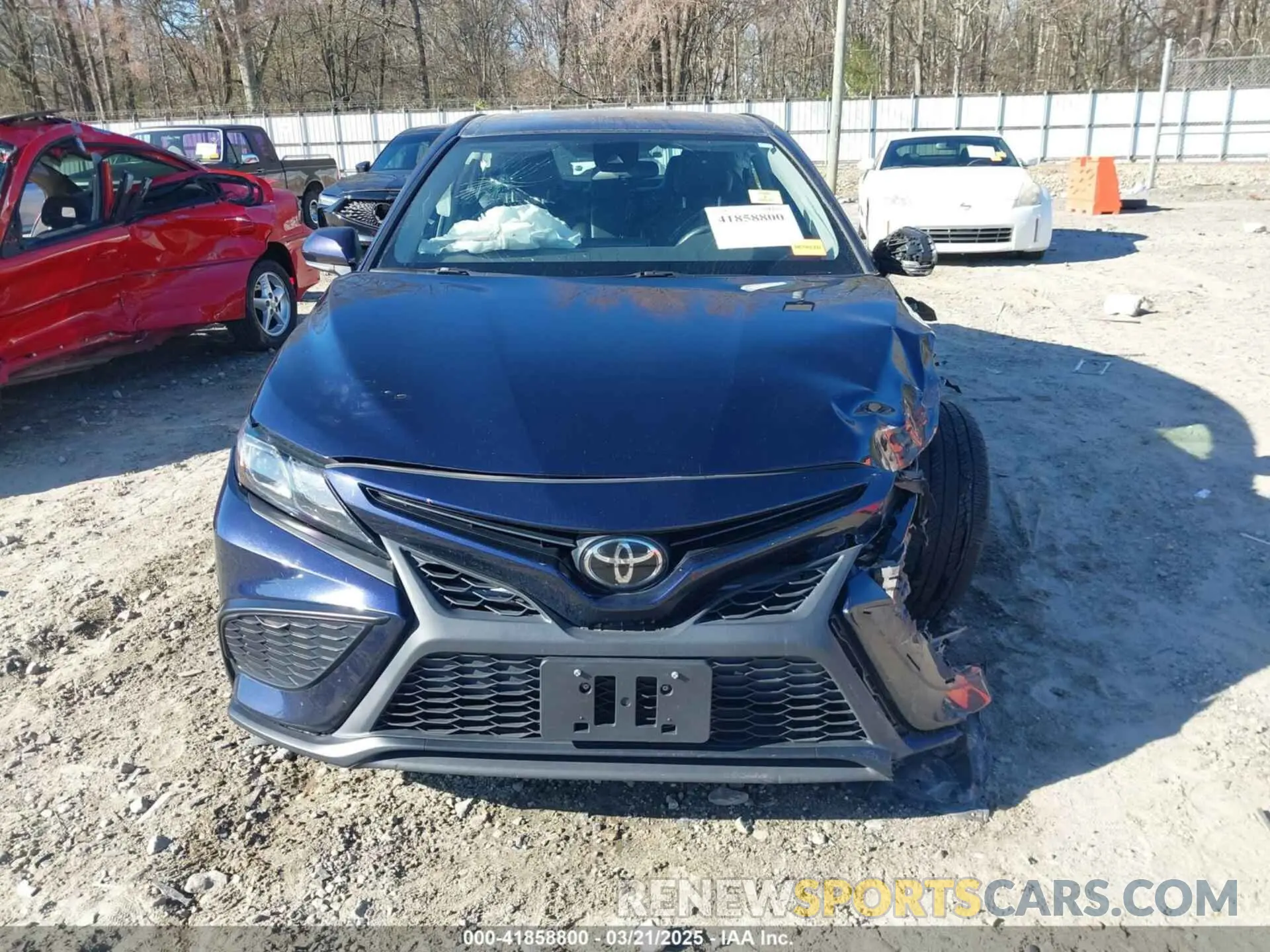 13 Photograph of a damaged car 4T1G11AK4NU686704 TOYOTA CAMRY 2022