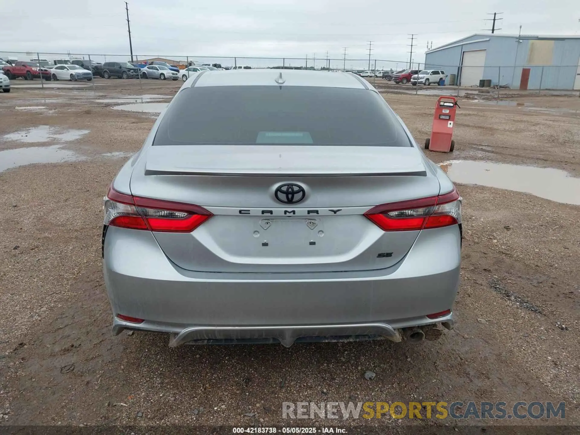 17 Фотография поврежденного автомобиля 4T1G11AK4NU690560 TOYOTA CAMRY 2022