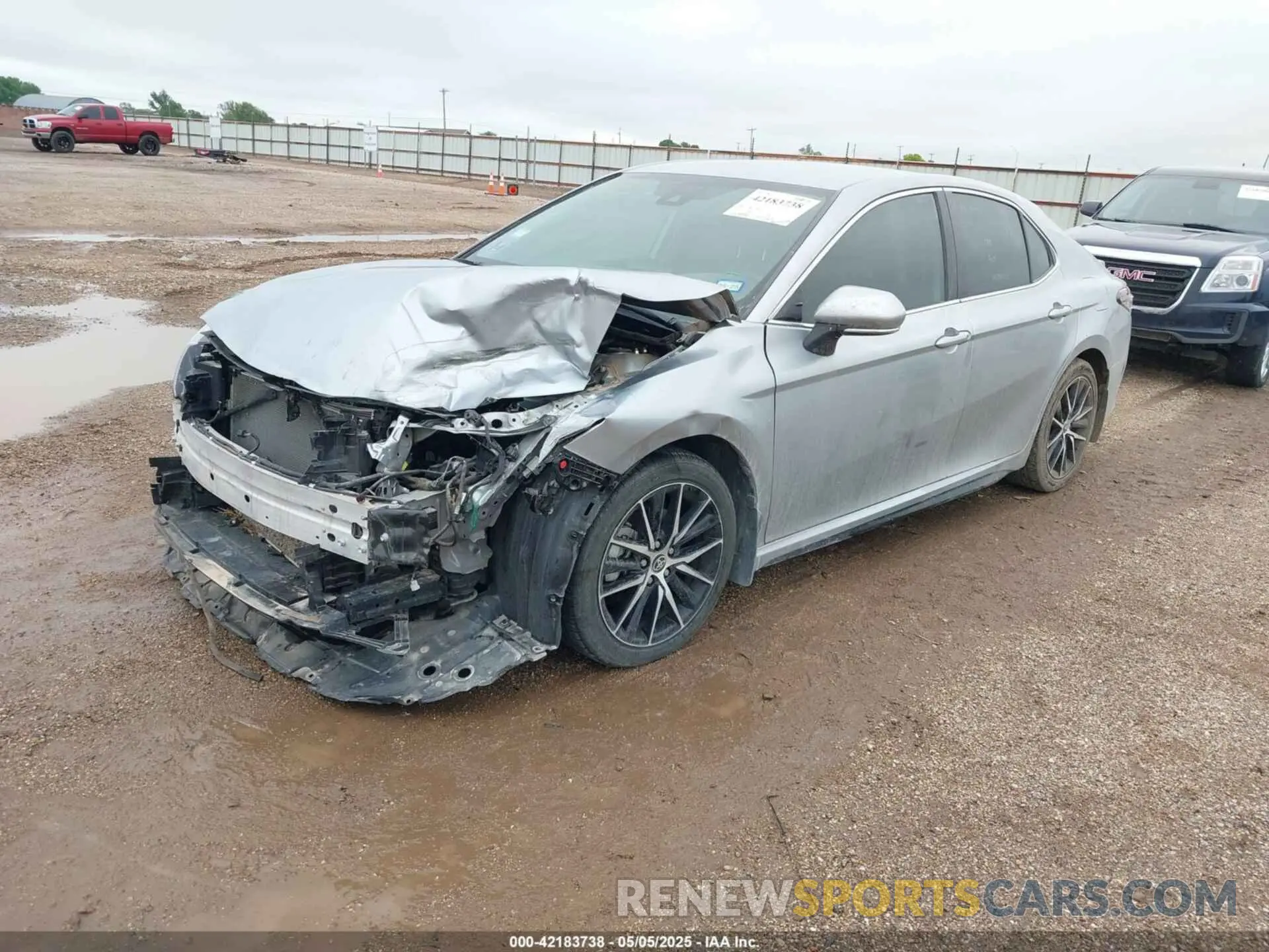 2 Фотография поврежденного автомобиля 4T1G11AK4NU690560 TOYOTA CAMRY 2022