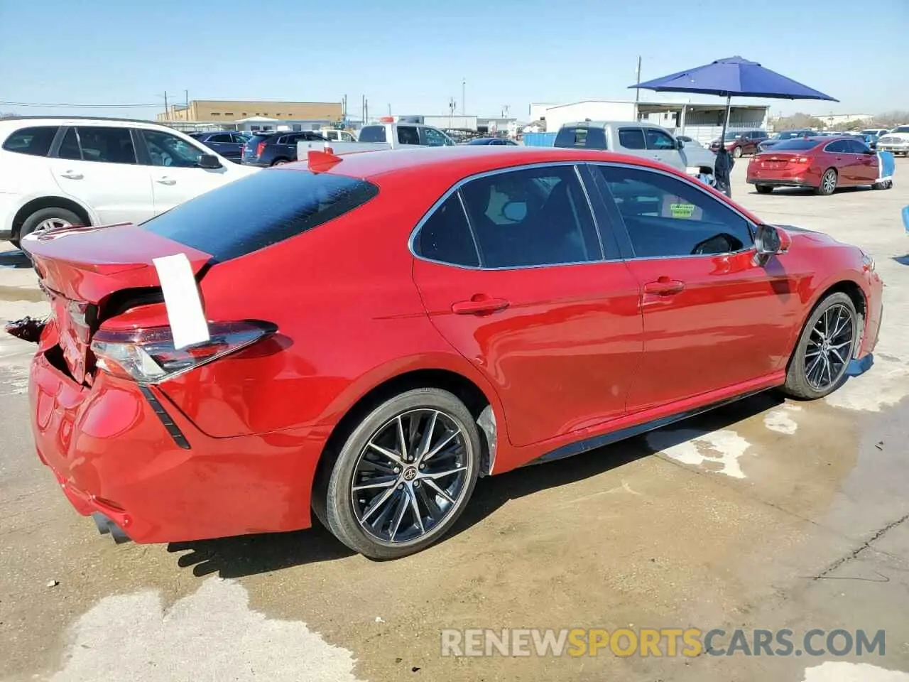 3 Photograph of a damaged car 4T1G11AK5NU067058 TOYOTA CAMRY 2022