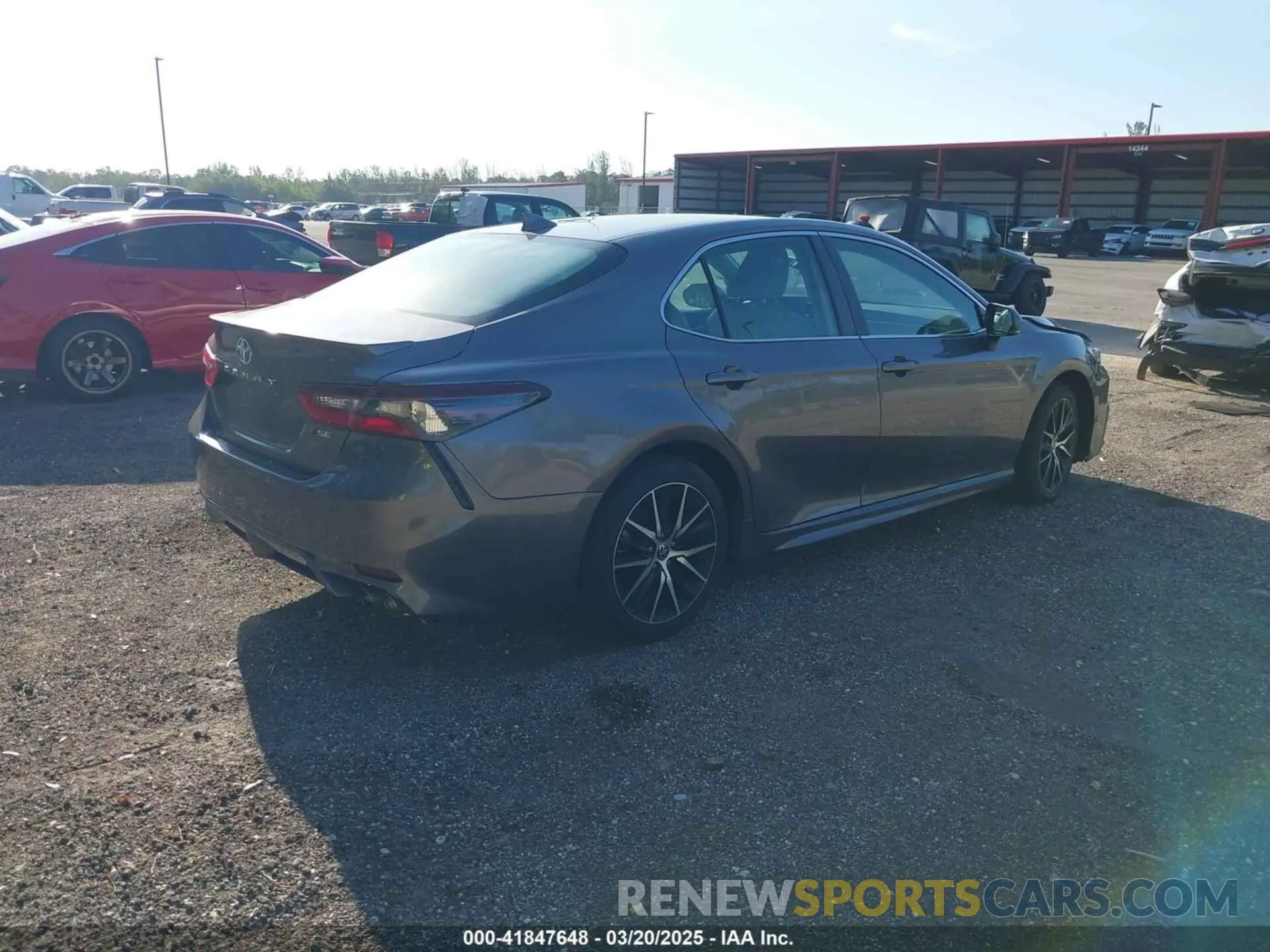 4 Фотография поврежденного автомобиля 4T1G11AK5NU620307 TOYOTA CAMRY 2022