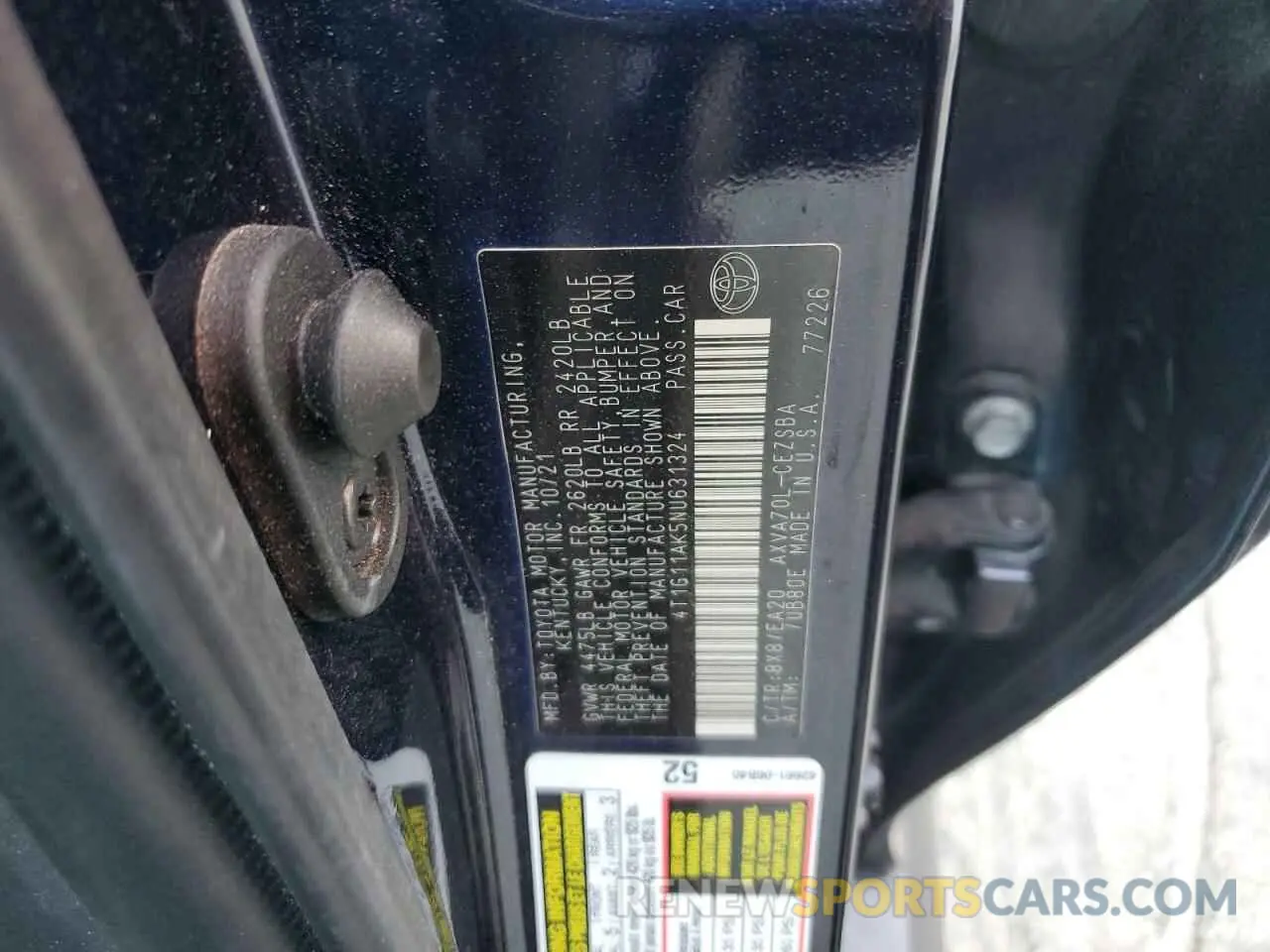 12 Photograph of a damaged car 4T1G11AK5NU631324 TOYOTA CAMRY 2022
